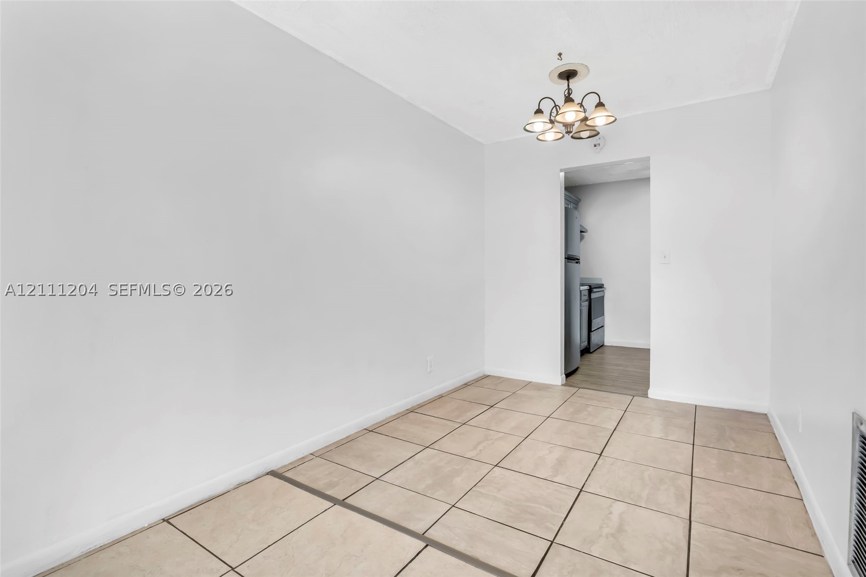 2440 NW 39th Way #202, Lauderdale Lakes FL 33311