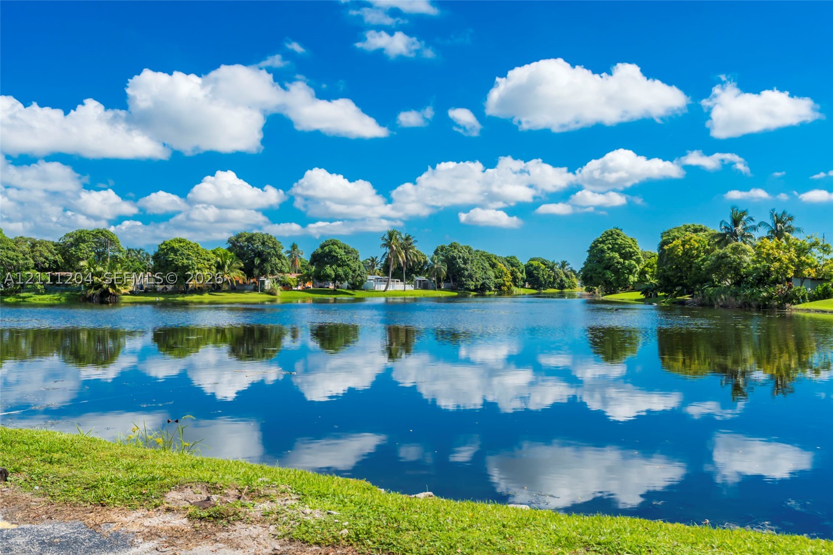 2440 NW 39th Way #202, Lauderdale Lakes FL 33311