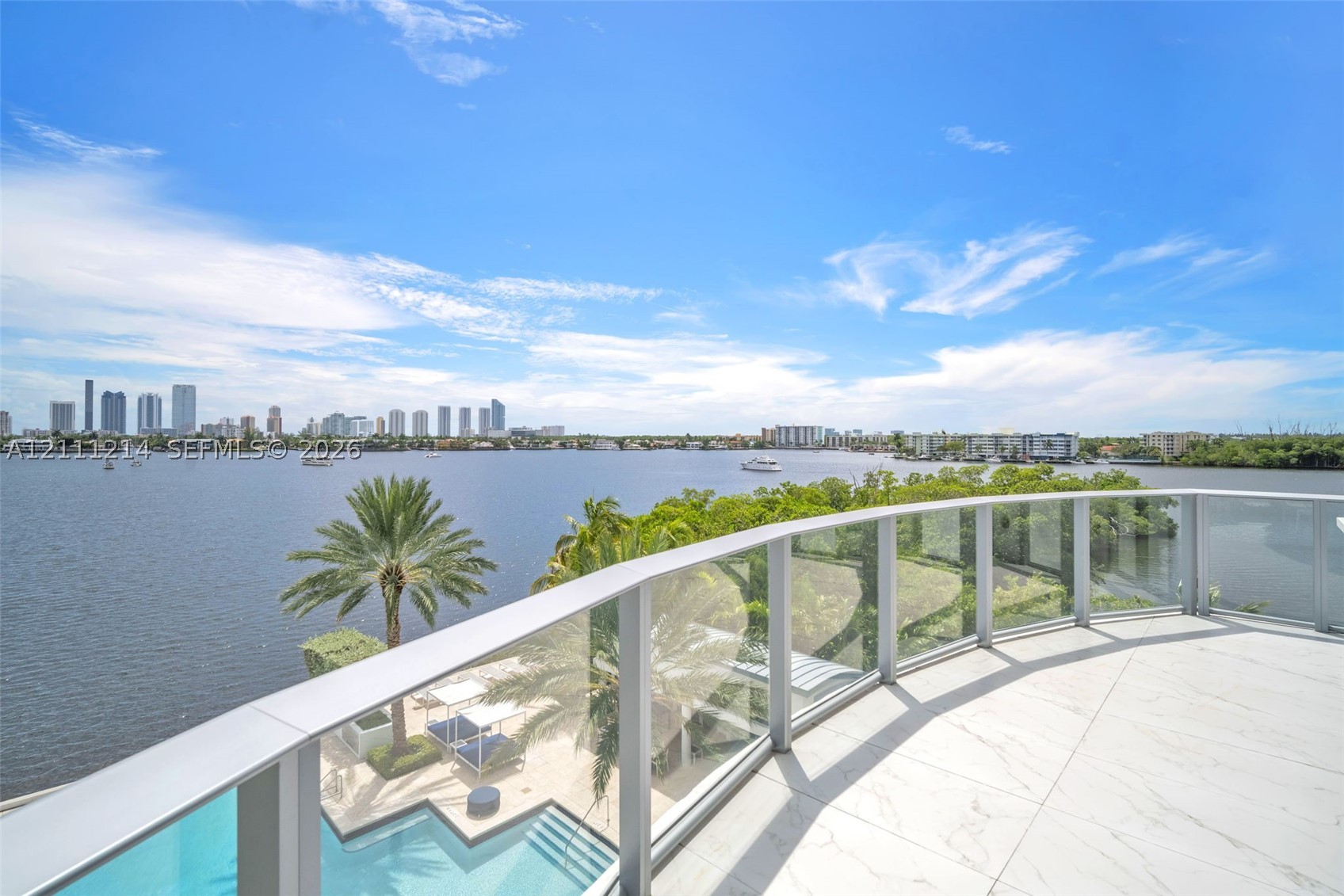 17111 Biscayne Blvd #411, North Miami Beach FL 33160