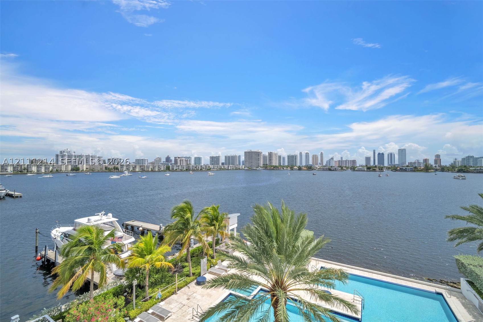 17111 Biscayne Blvd #411, North Miami Beach FL 33160