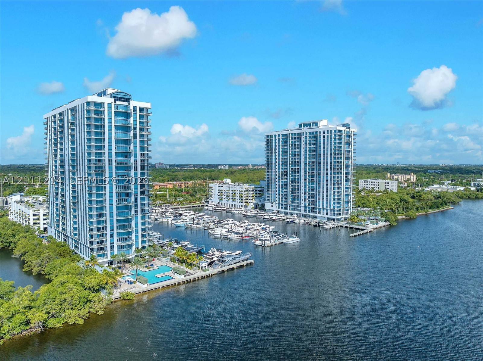 17111 Biscayne Blvd #411, North Miami Beach FL 33160