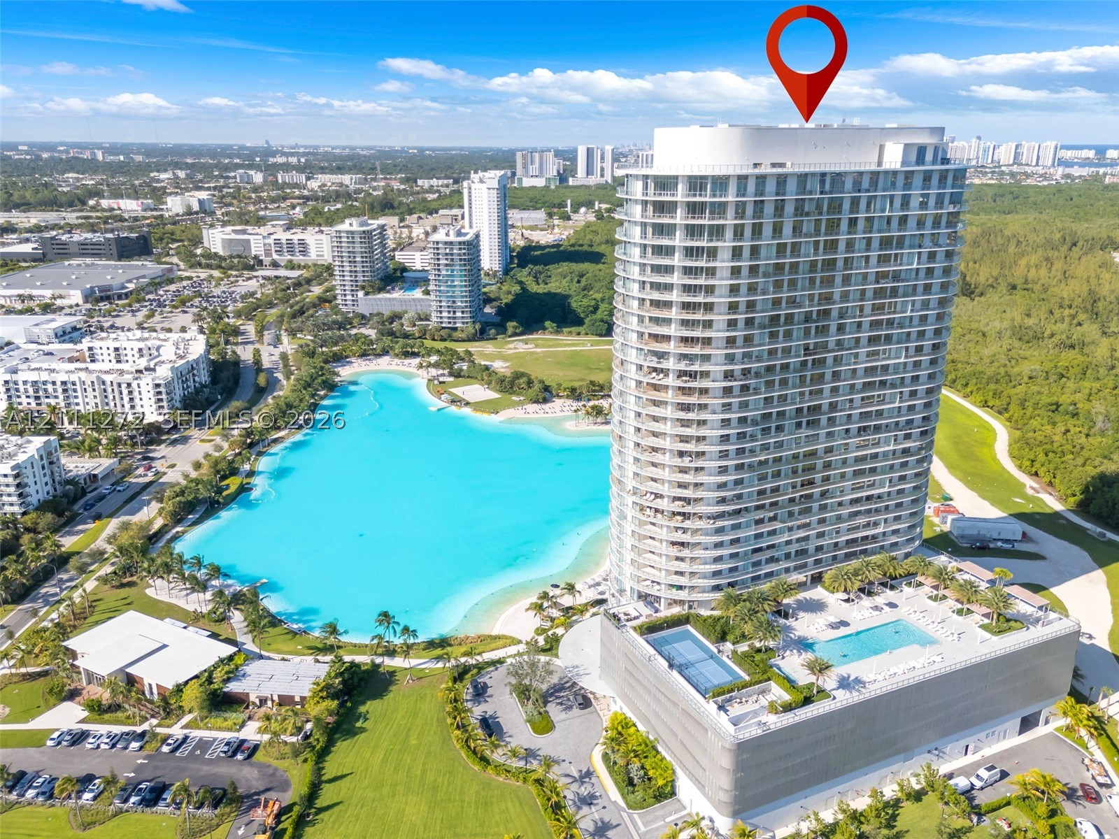 2411 Laguna Circle #905, North Miami Beach FL 33181