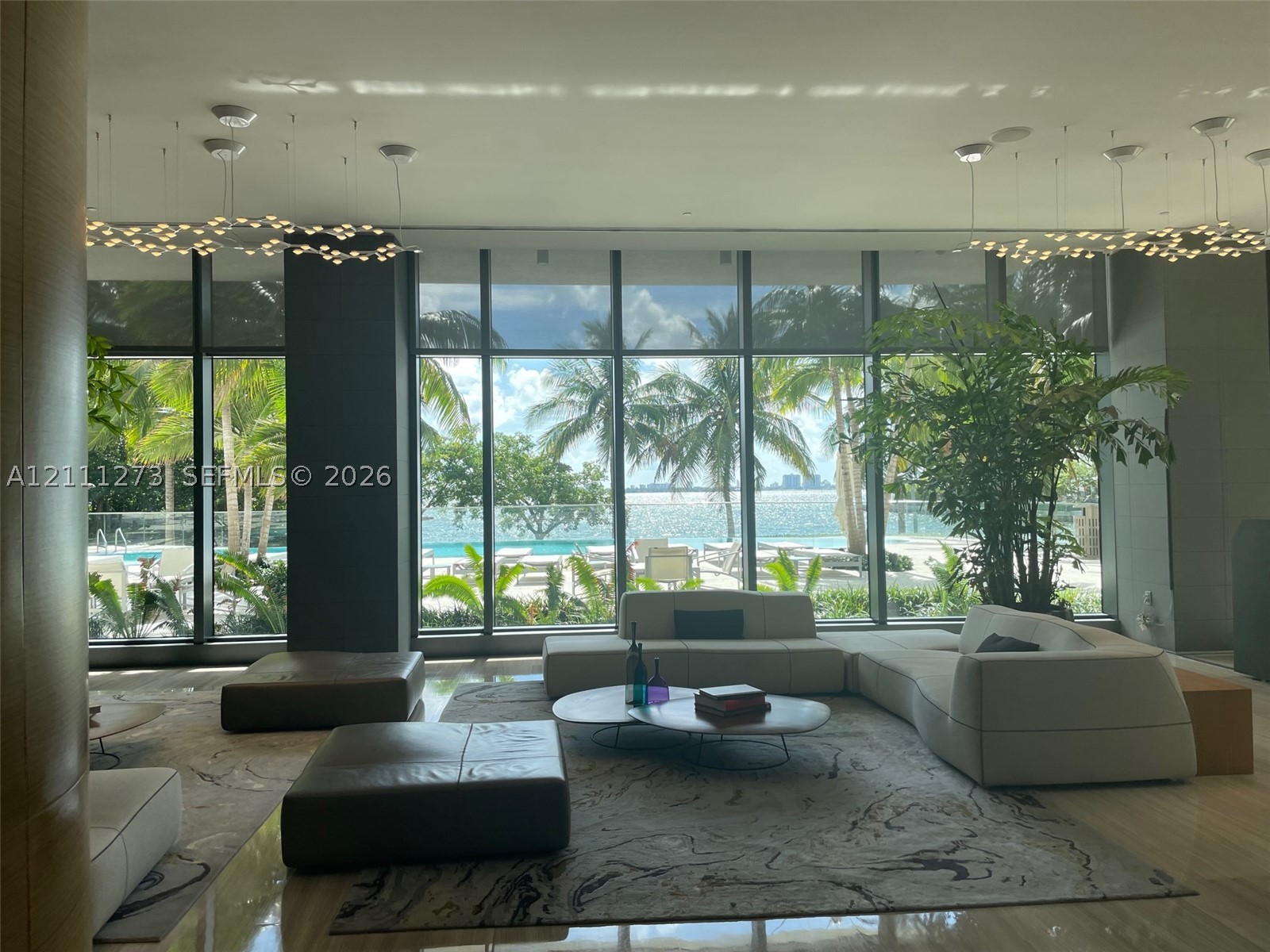 460 NE 28th St #3101, Miami FL 33137