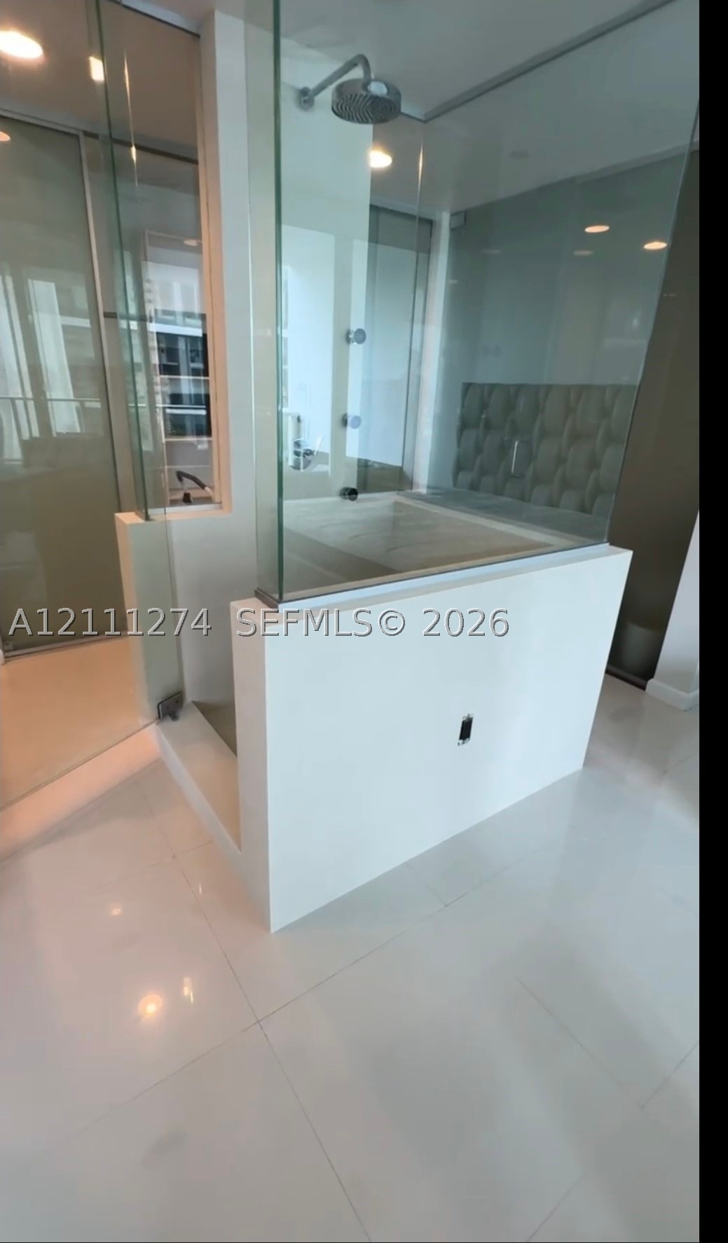 1040 Biscayne Blvd #1108, Miami FL 33132