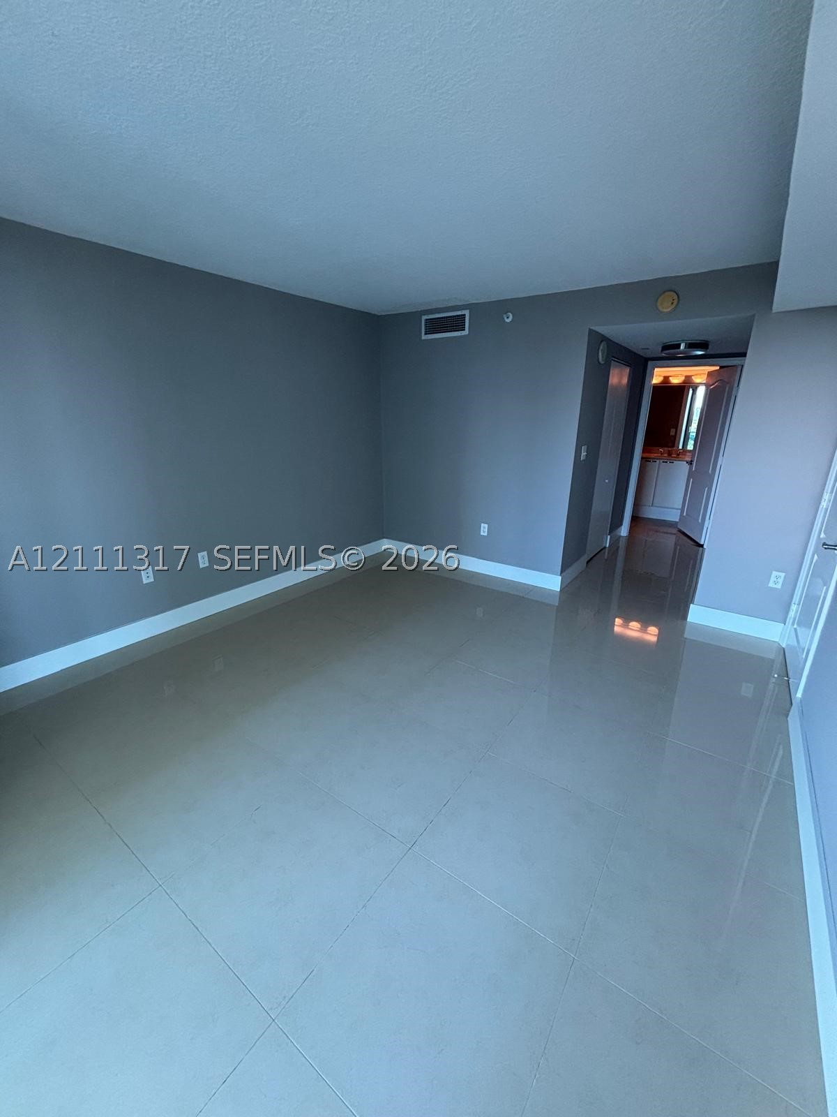 2101 Brickell Ave #711, Miami FL 33129