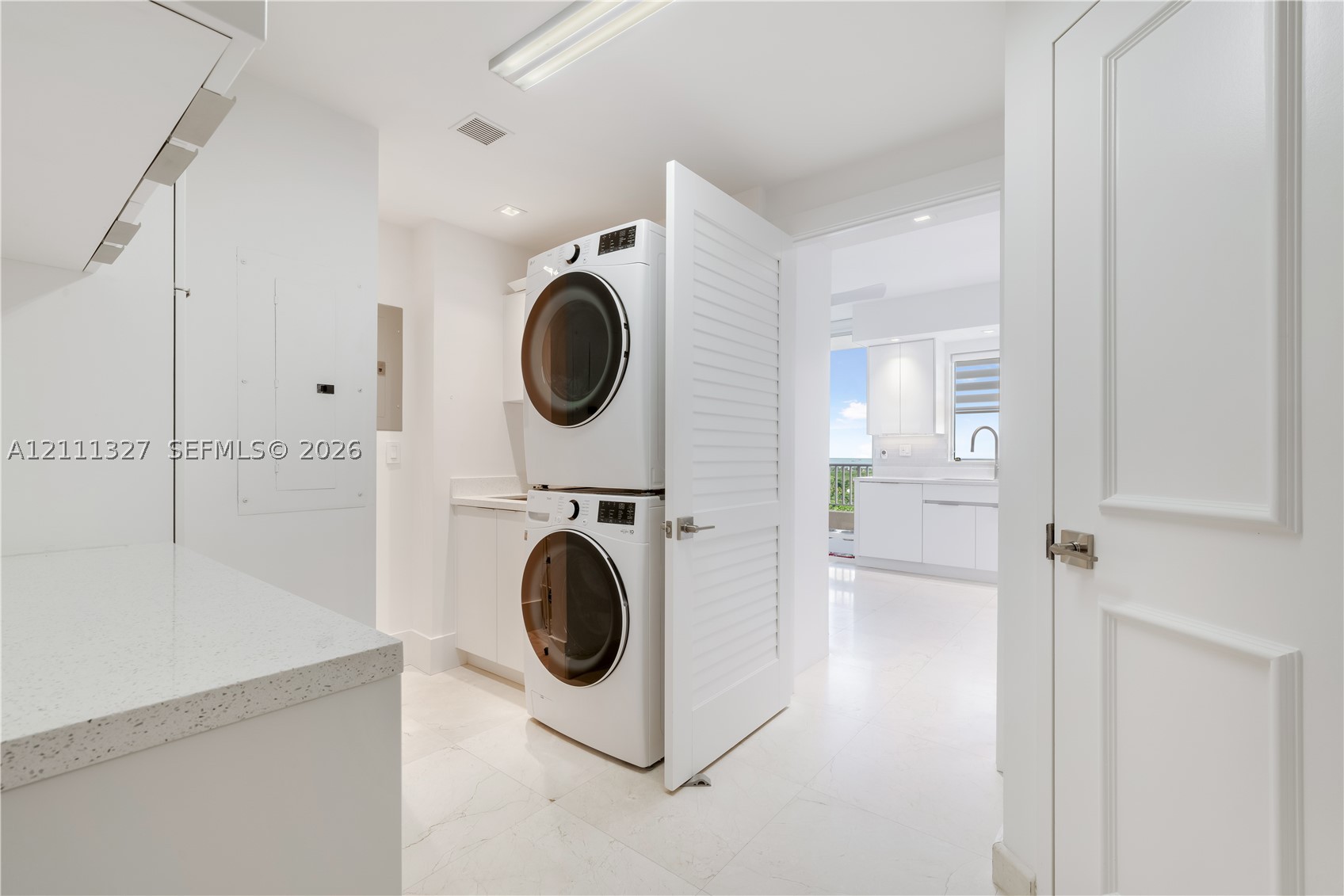 789 Crandon Blvd #1003, Key Biscayne FL 33149