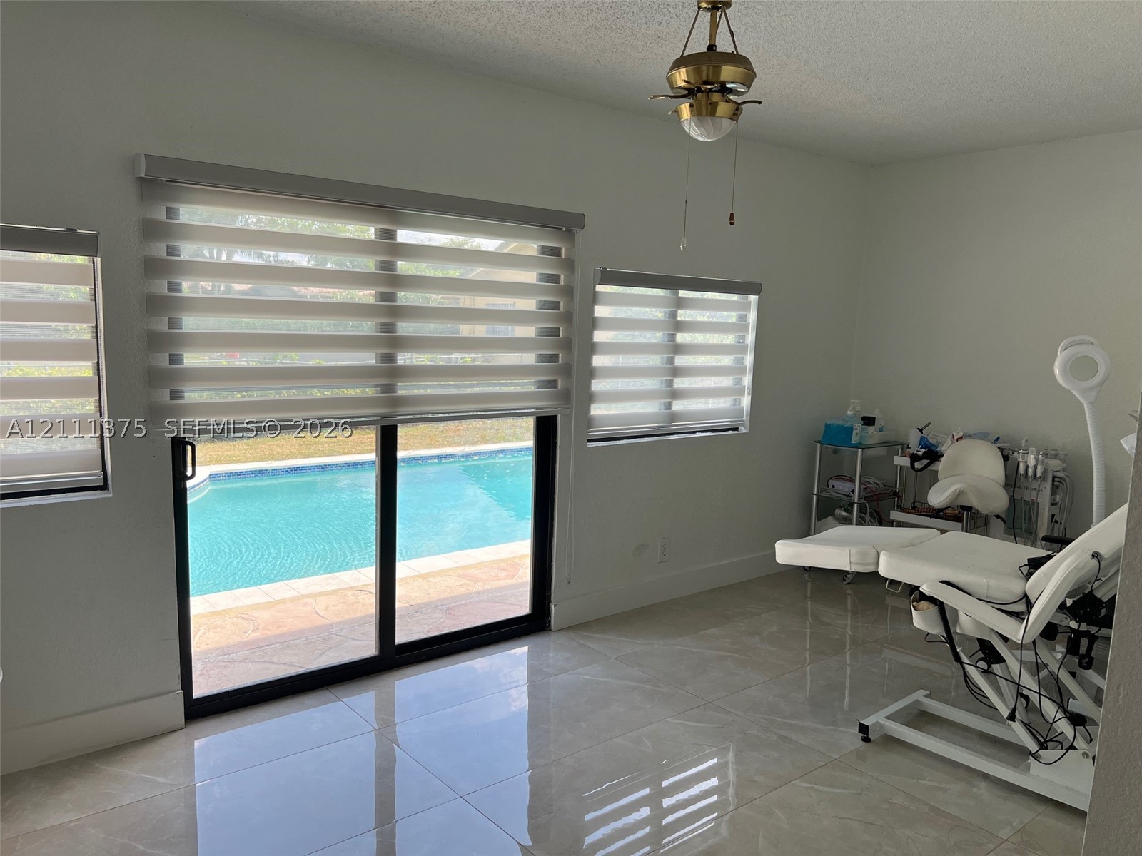 10860 NW 40th St, Coral Springs FL 33065