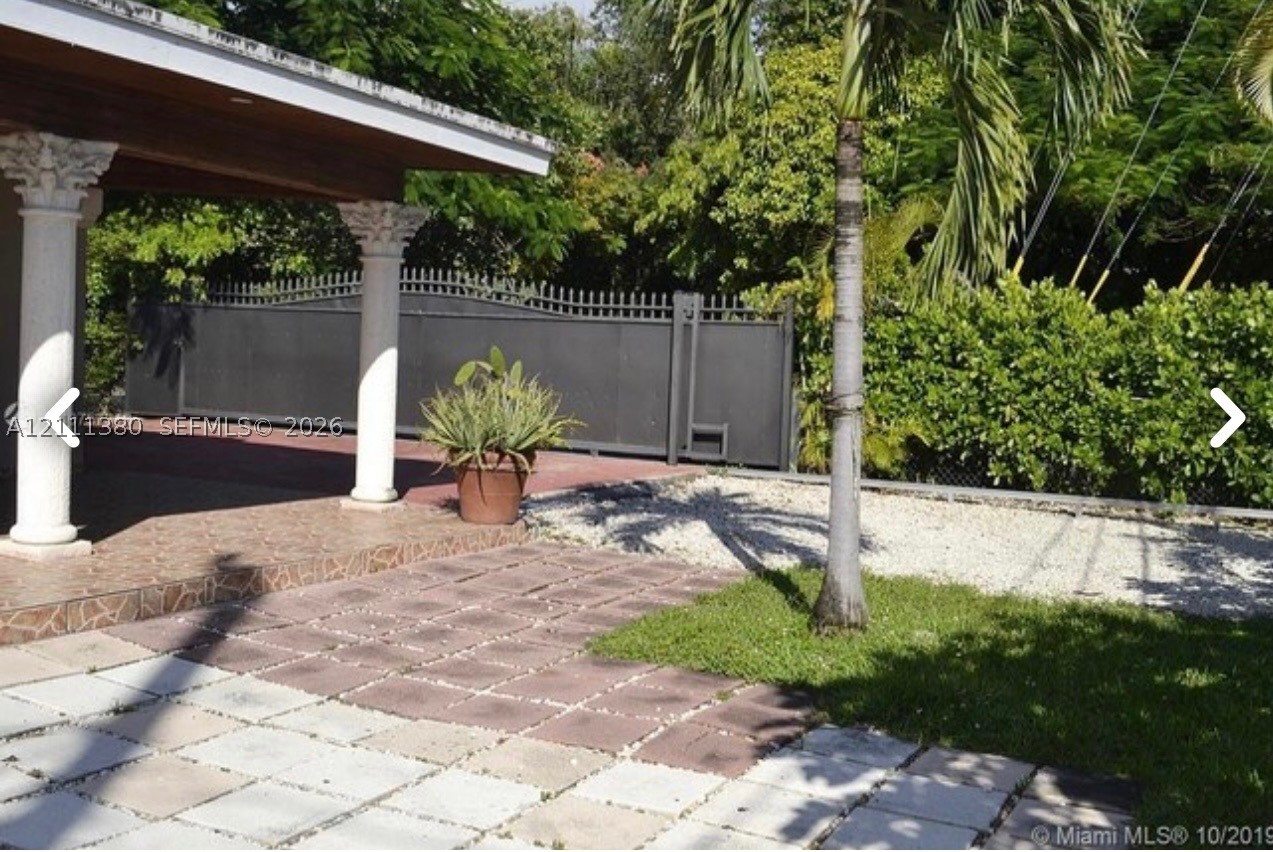 2400 SW 62nd Ave, Miami FL 33155