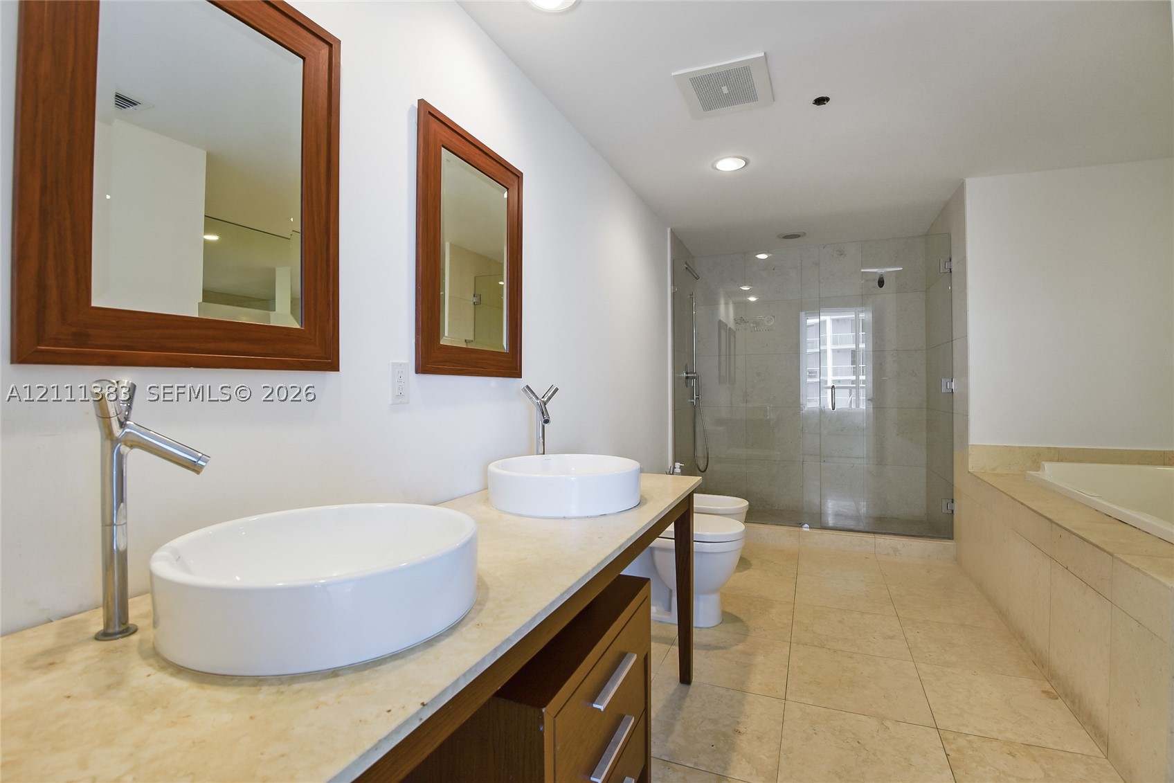 495 Brickell Ave #4810, Miami FL 33131