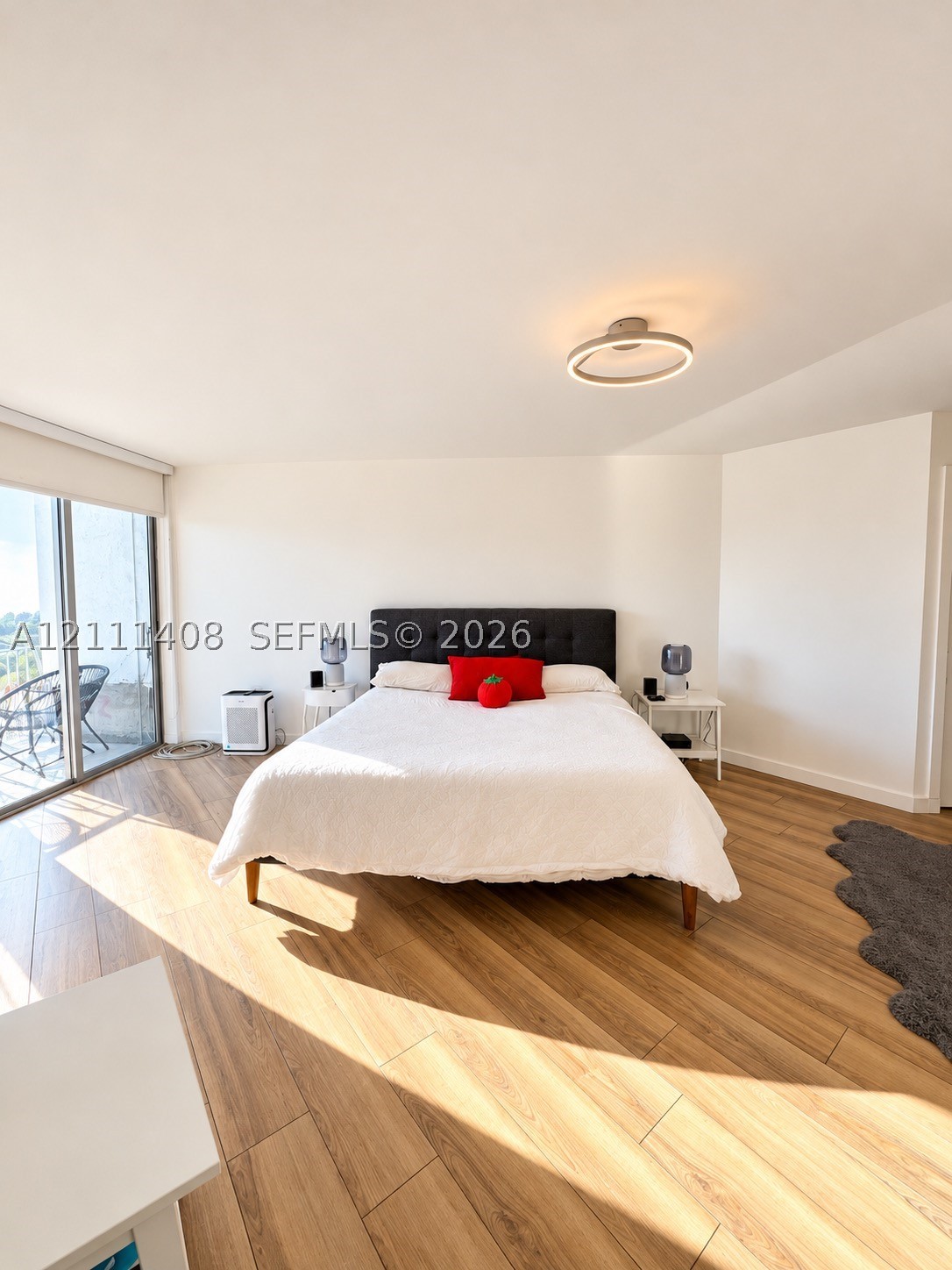1700 NW N River Dr #1004, Miami FL 33125