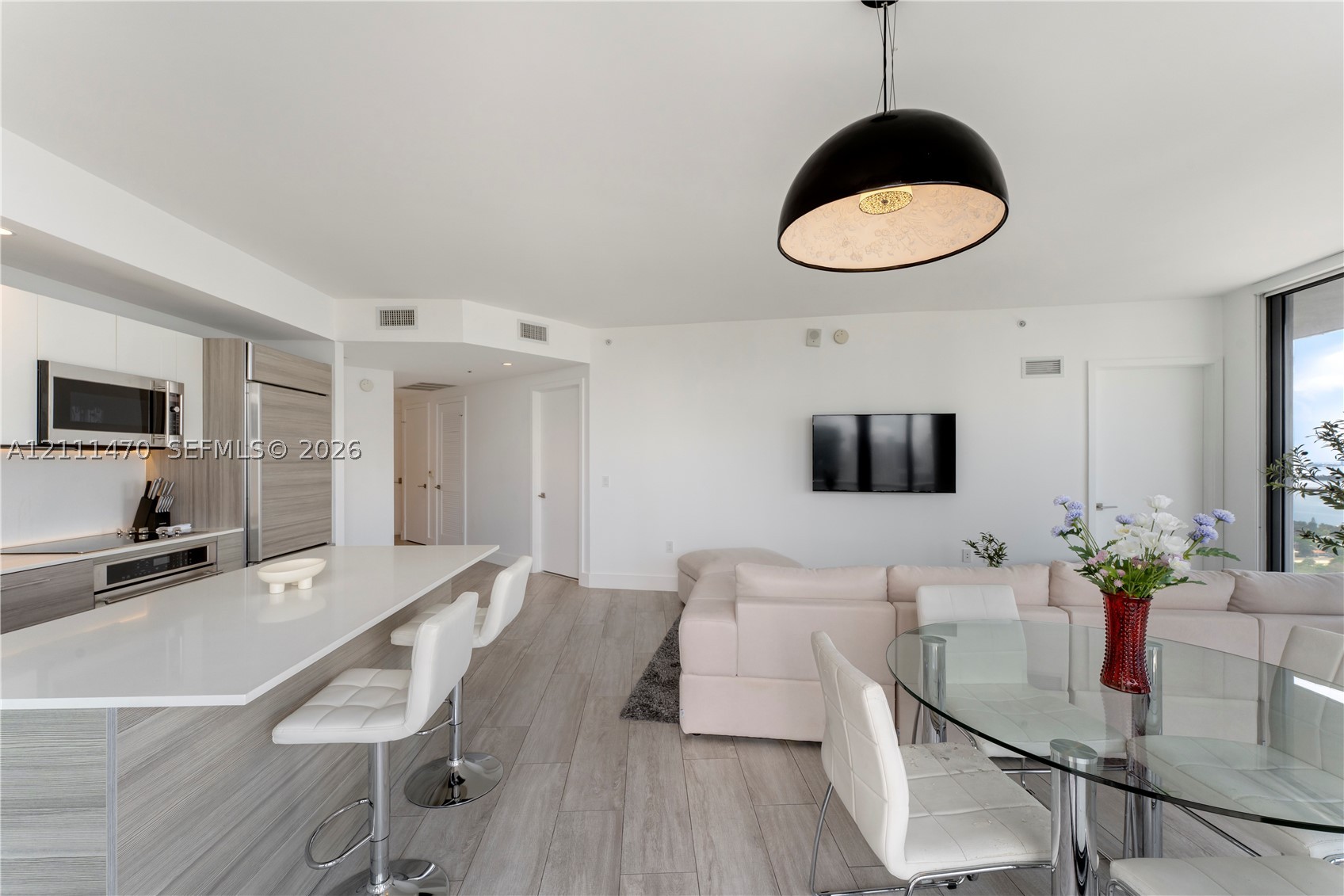 121 NE 34th St #2204, Miami FL 33137