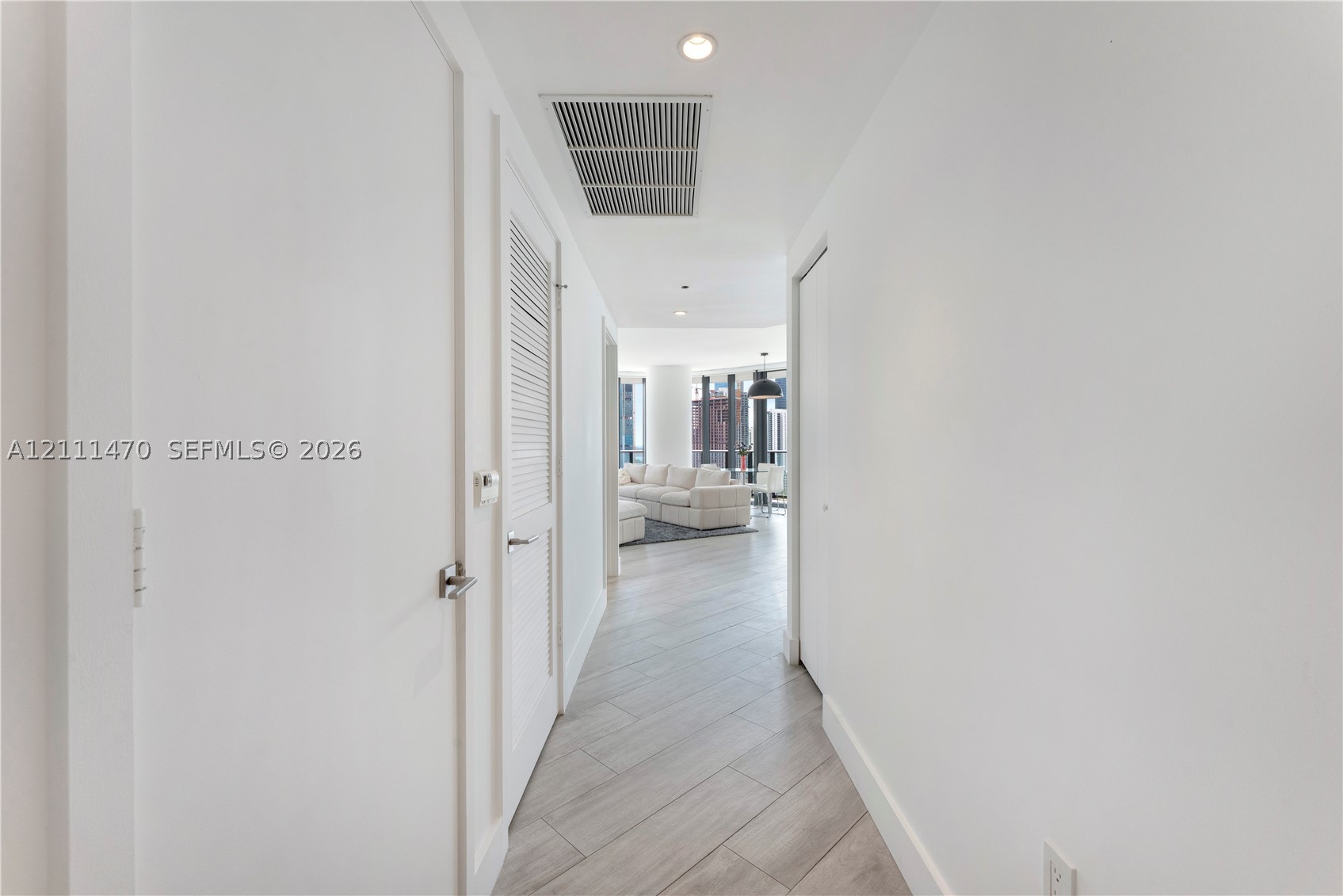 121 NE 34th St #2204, Miami FL 33137