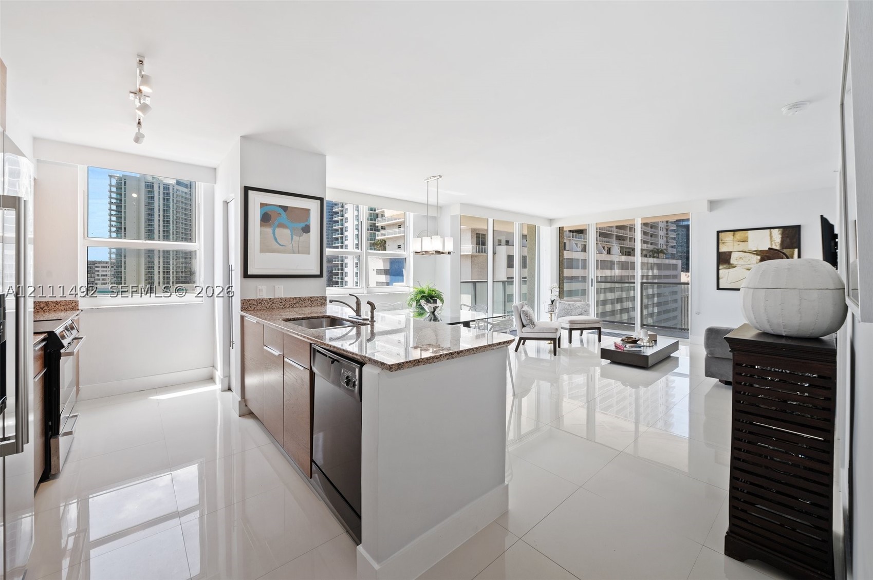 1155 Brickell Bay Dr #1001, Miami FL 33131