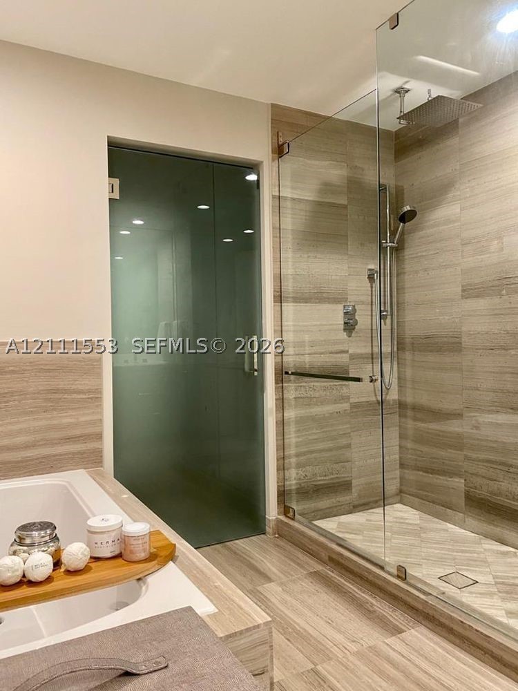 350 Ocean Dr #1204N, Key Biscayne FL 33149