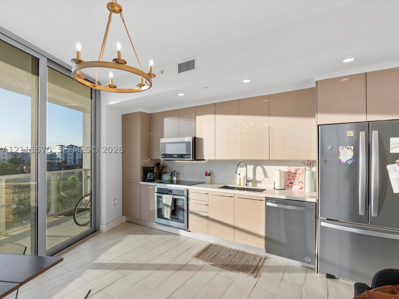 2000 Metropica Way #404, Sunrise FL 33323