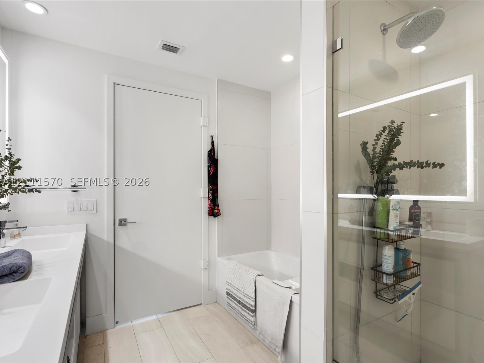 2000 Metropica Way #404, Sunrise FL 33323