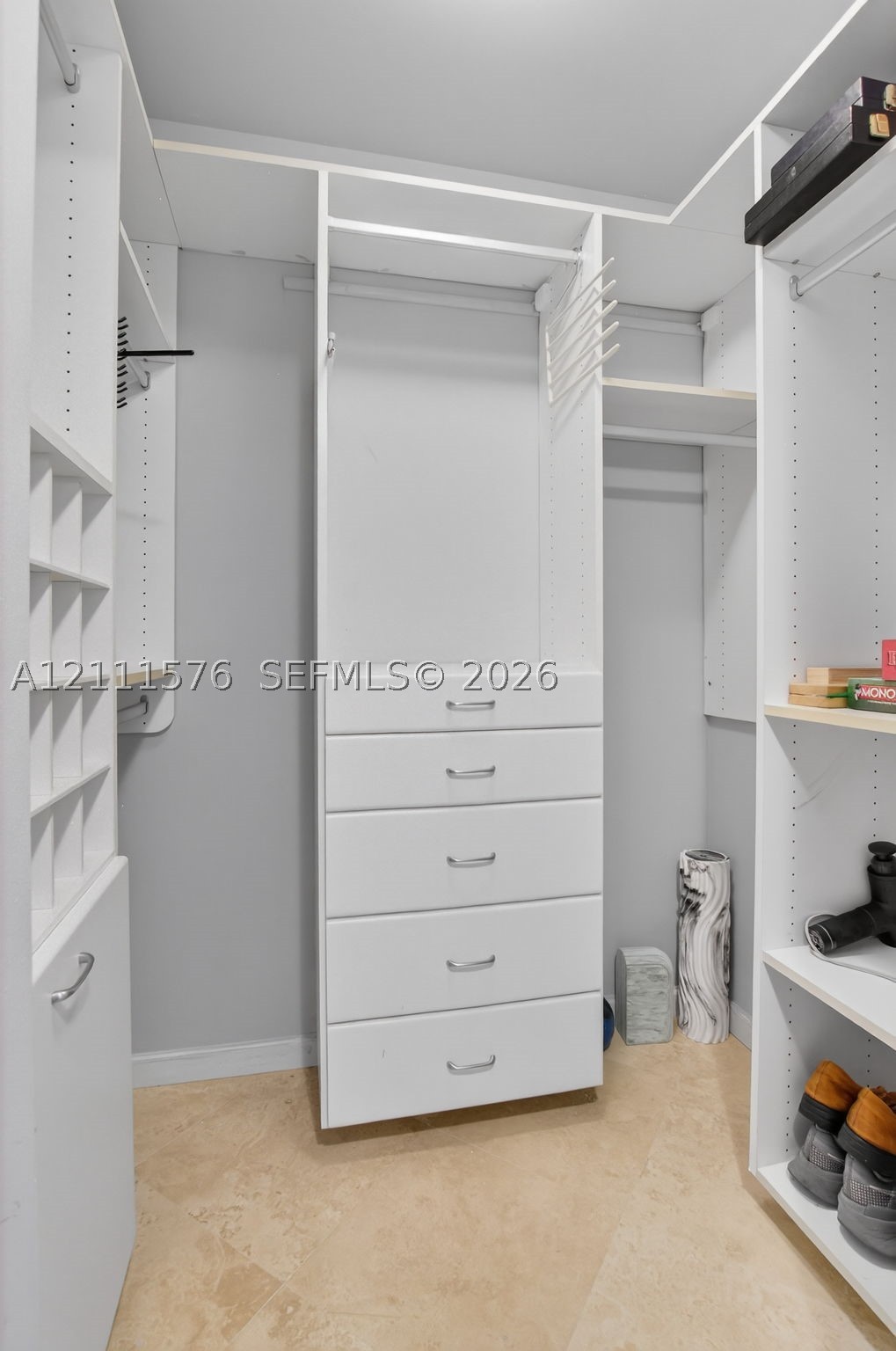 99 SE Mizner Blvd #821, Boca Raton FL 33432