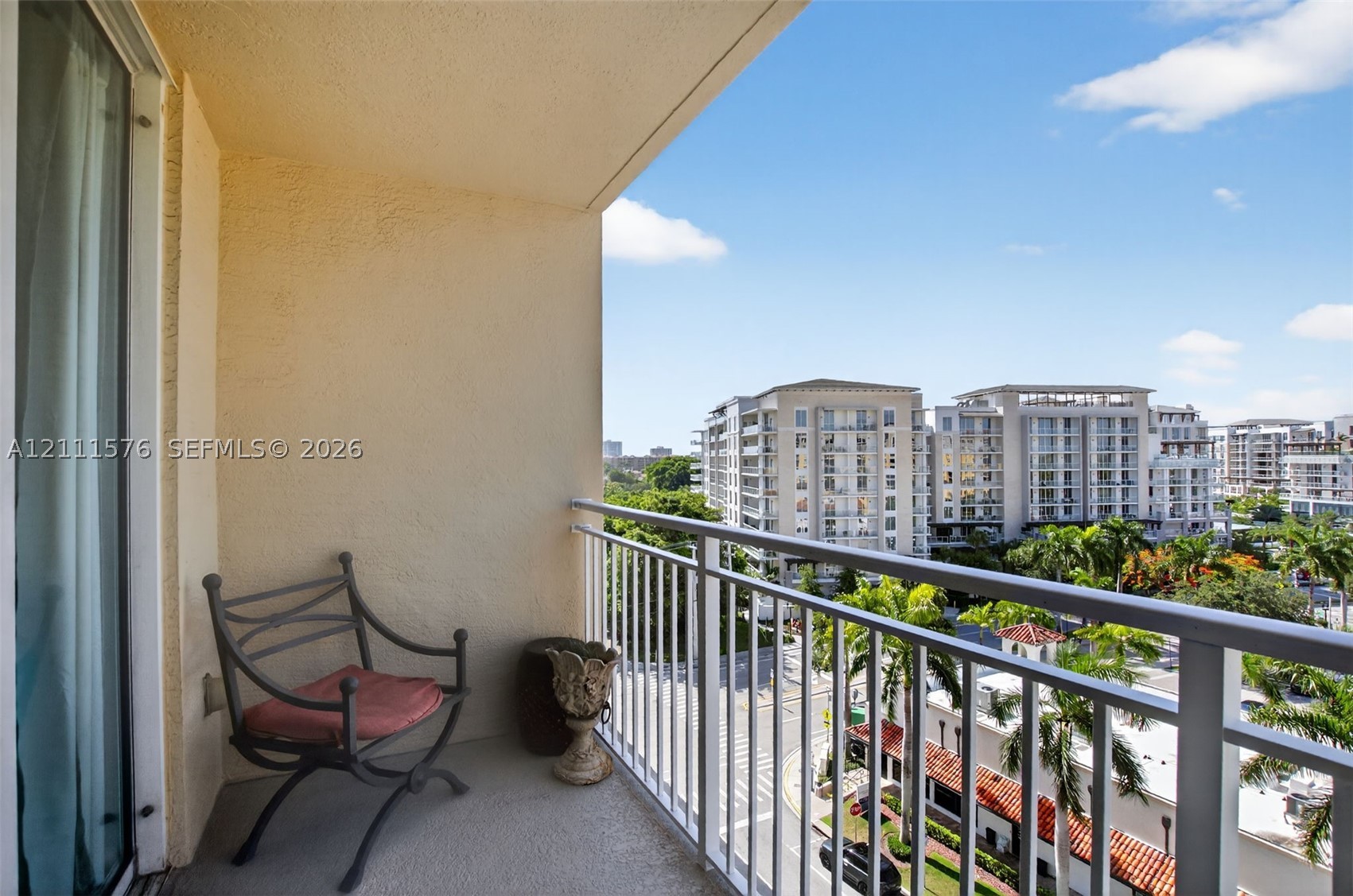 99 SE Mizner Blvd #821, Boca Raton FL 33432