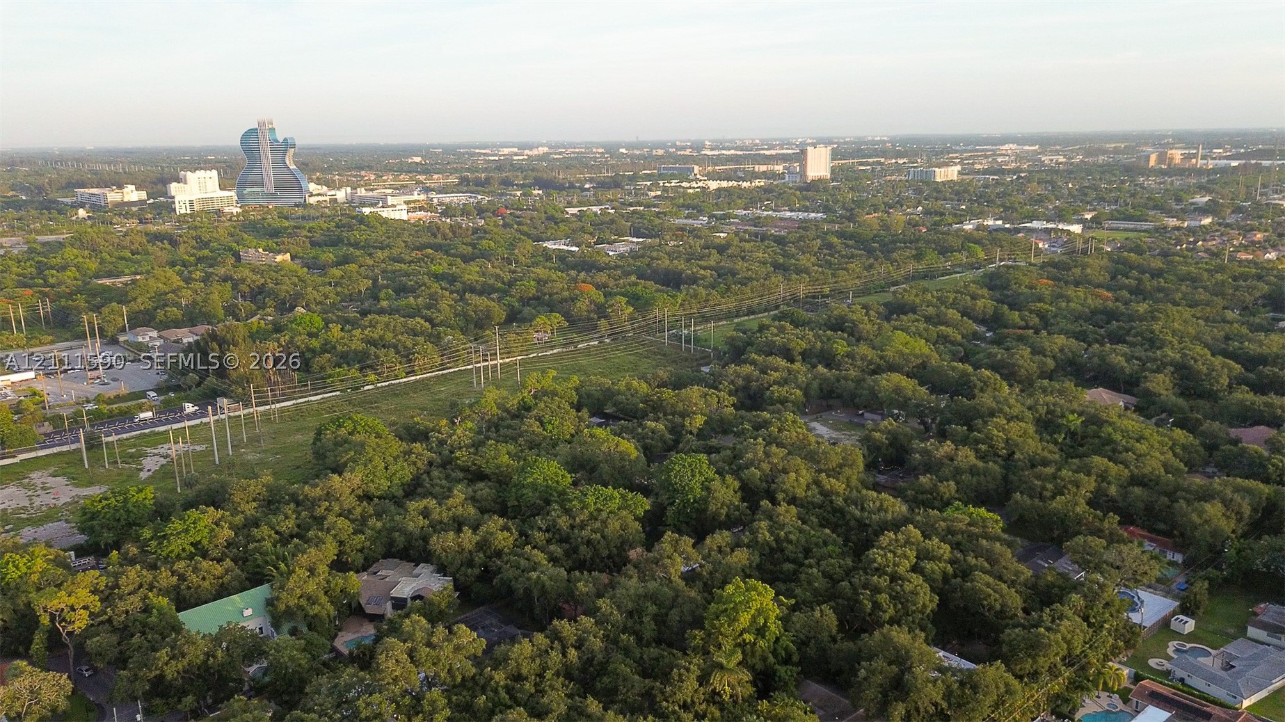 5501 Woodland Ln, Dania Beach FL 33312