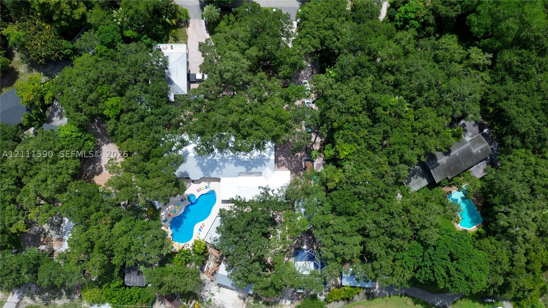 5501 Woodland Ln, Dania Beach FL 33312