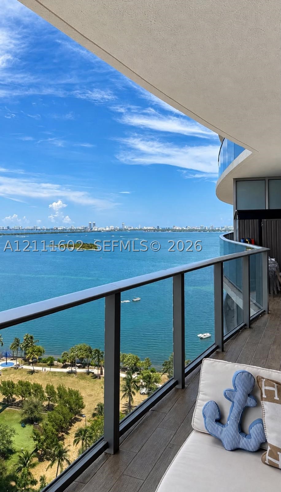 488 NE 18th St #2009, Miami FL 33132