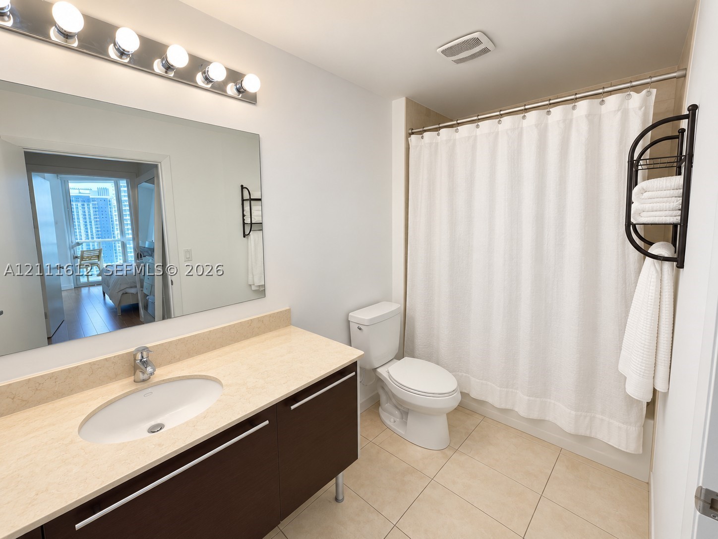 1900 N Bayshore Dr #2108, Miami FL 33132
