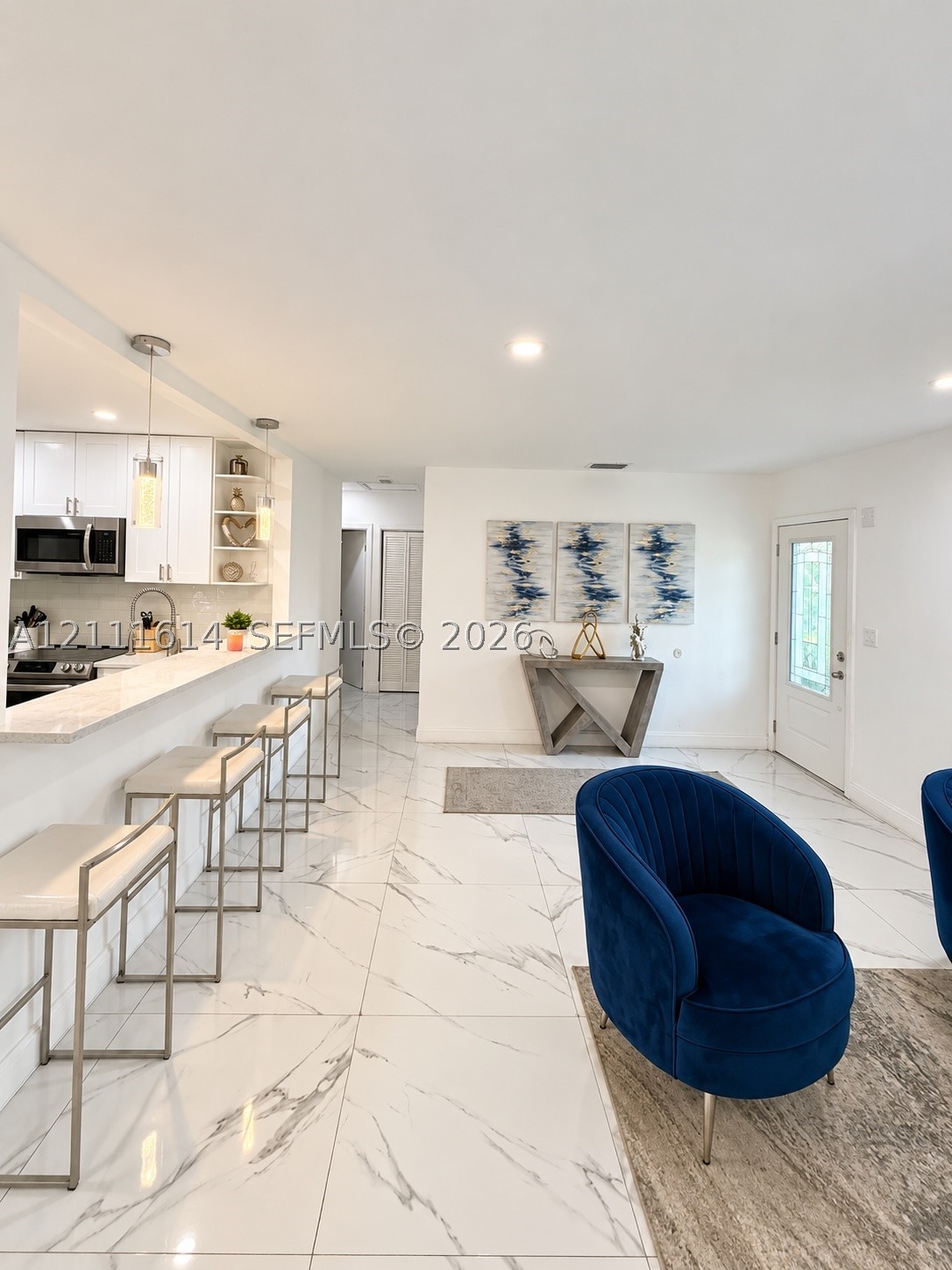 935 NE 164th St, North Miami Beach FL 33162