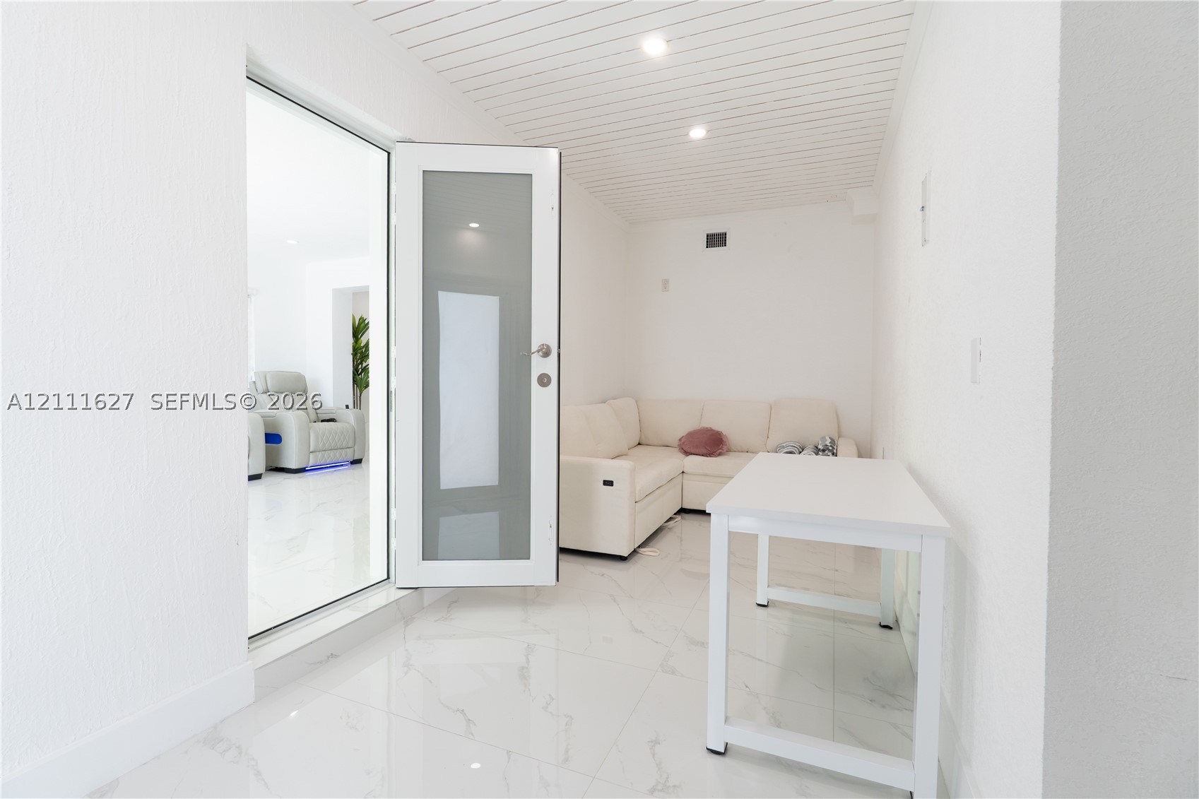 444 SW 64th Ave #0, Miami FL 33144