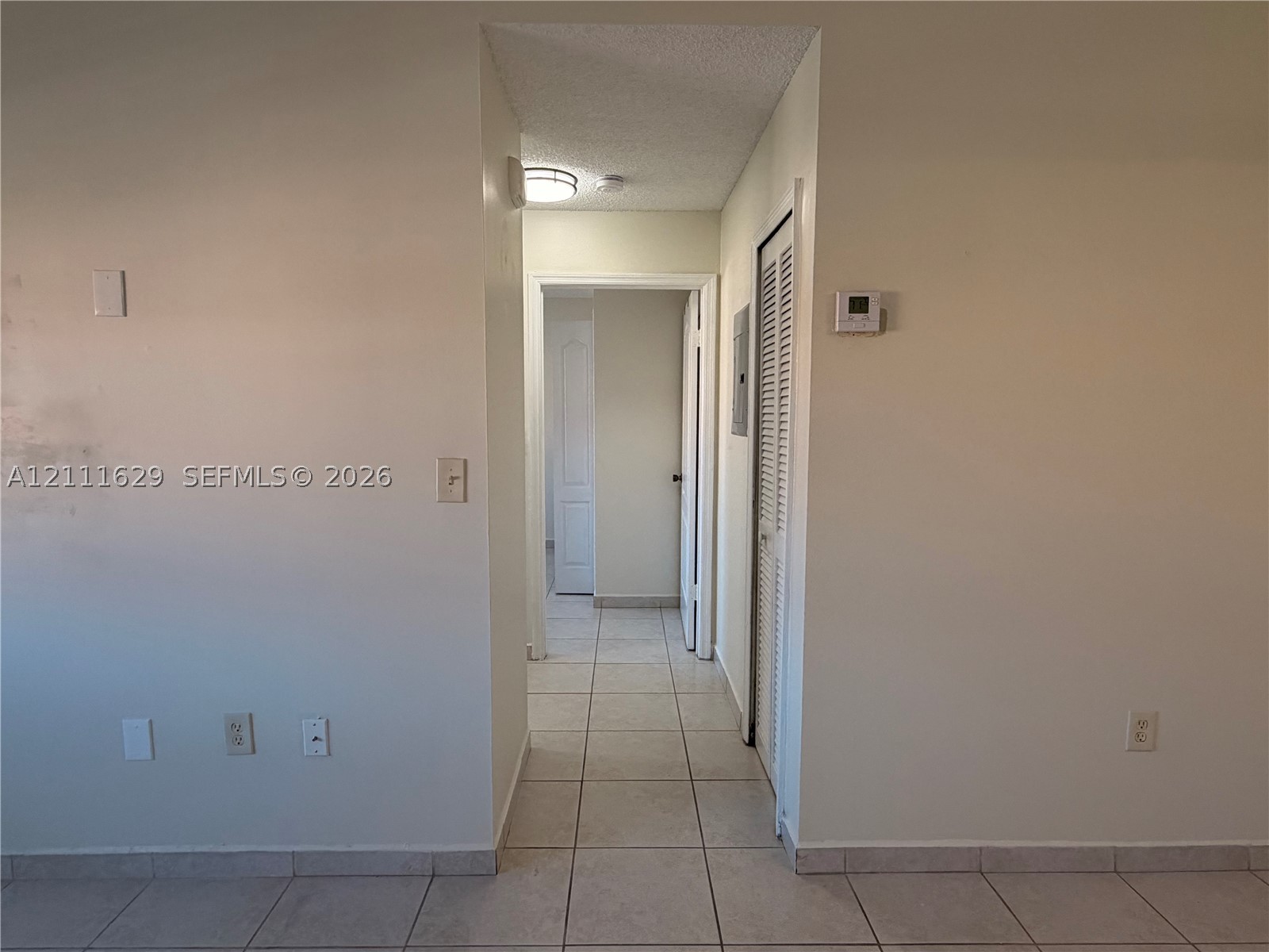 2425 W 76th St #204, Hialeah FL 33016