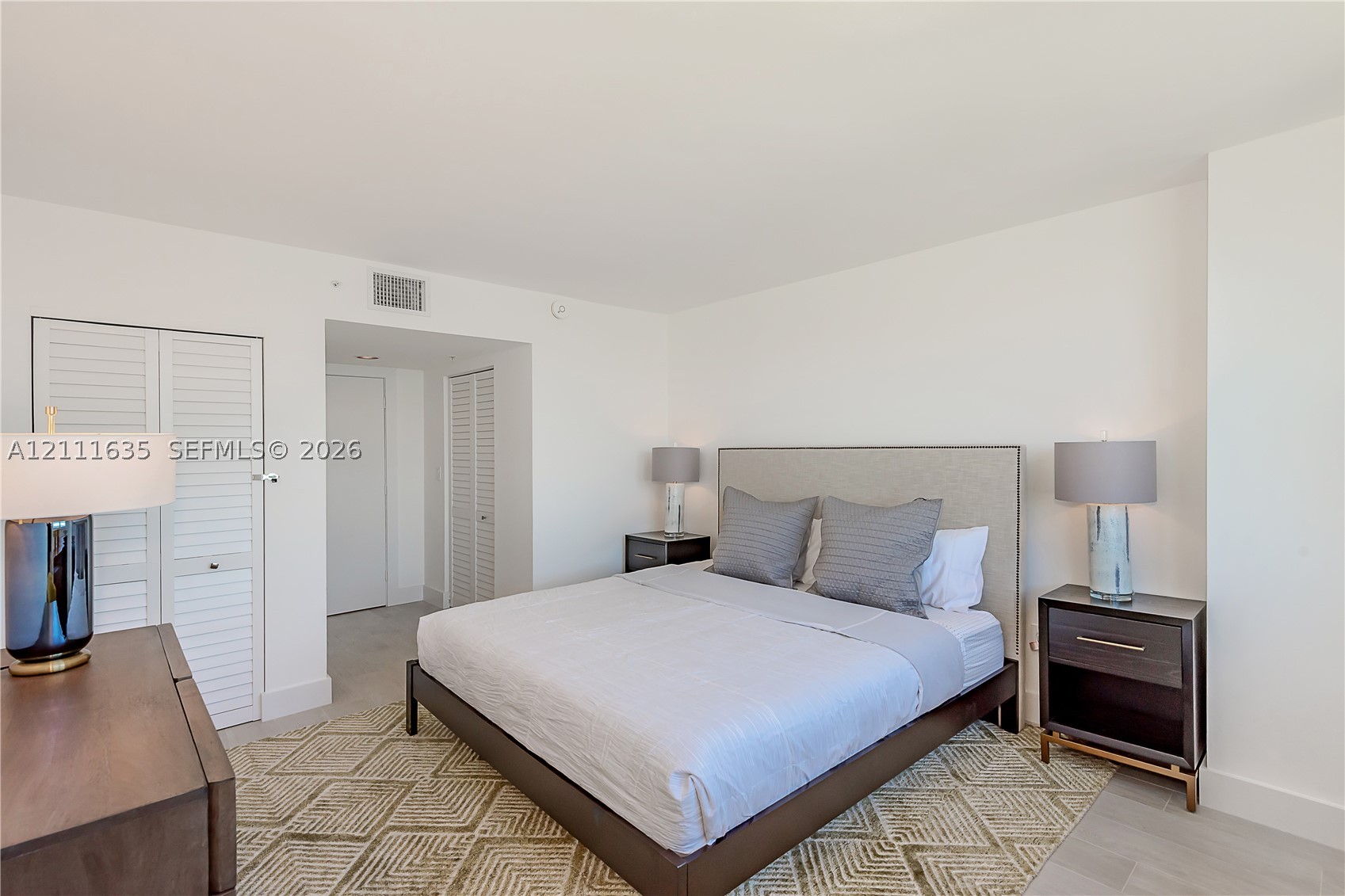 90 Alton Rd #2410, Miami Beach FL 33139