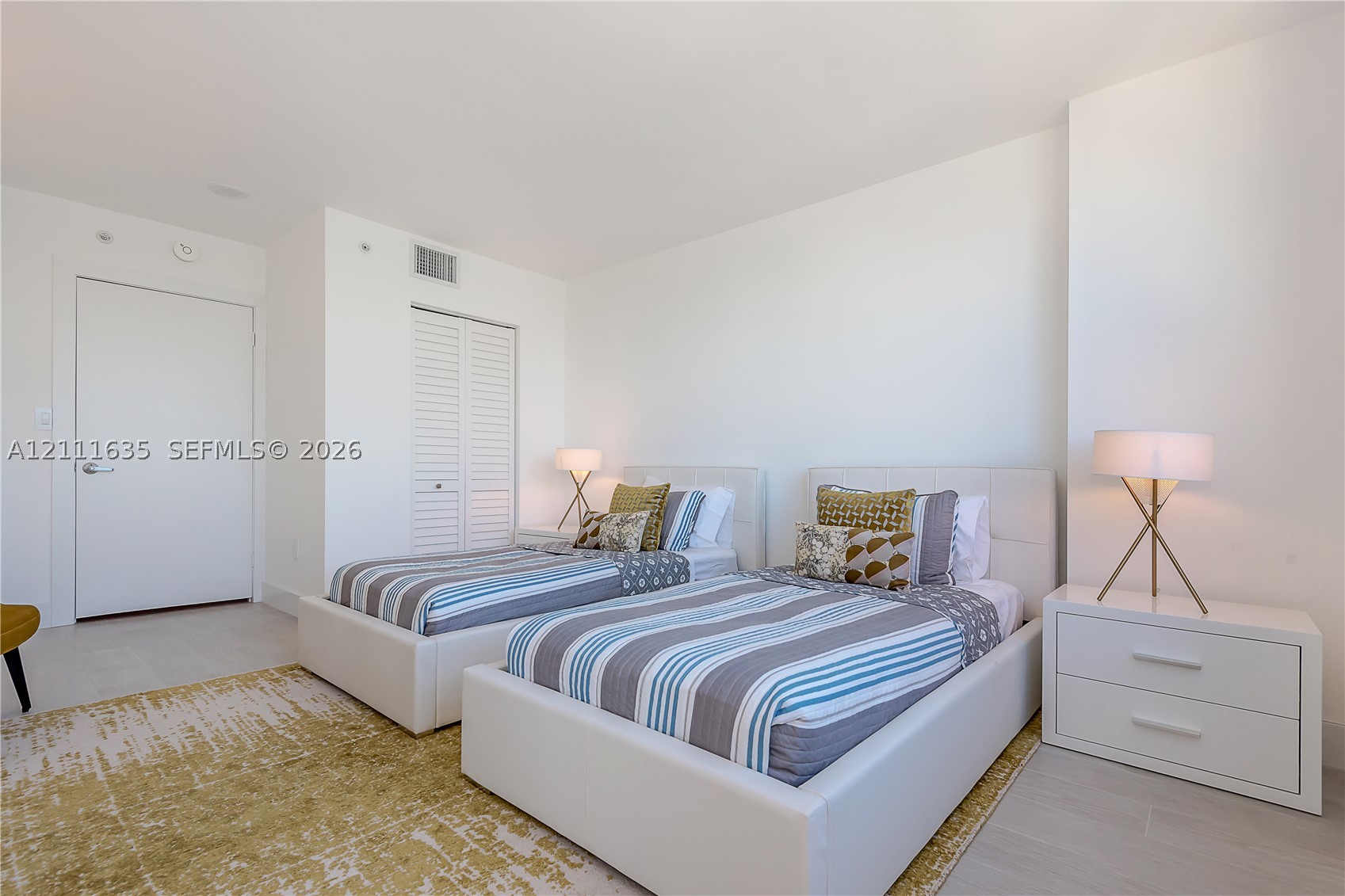 90 Alton Rd #2410, Miami Beach FL 33139