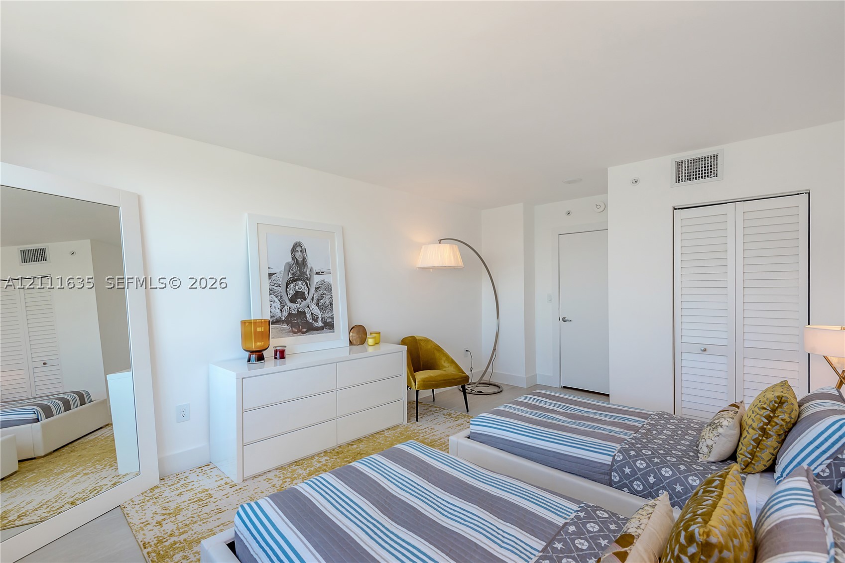 90 Alton Rd #2410, Miami Beach FL 33139