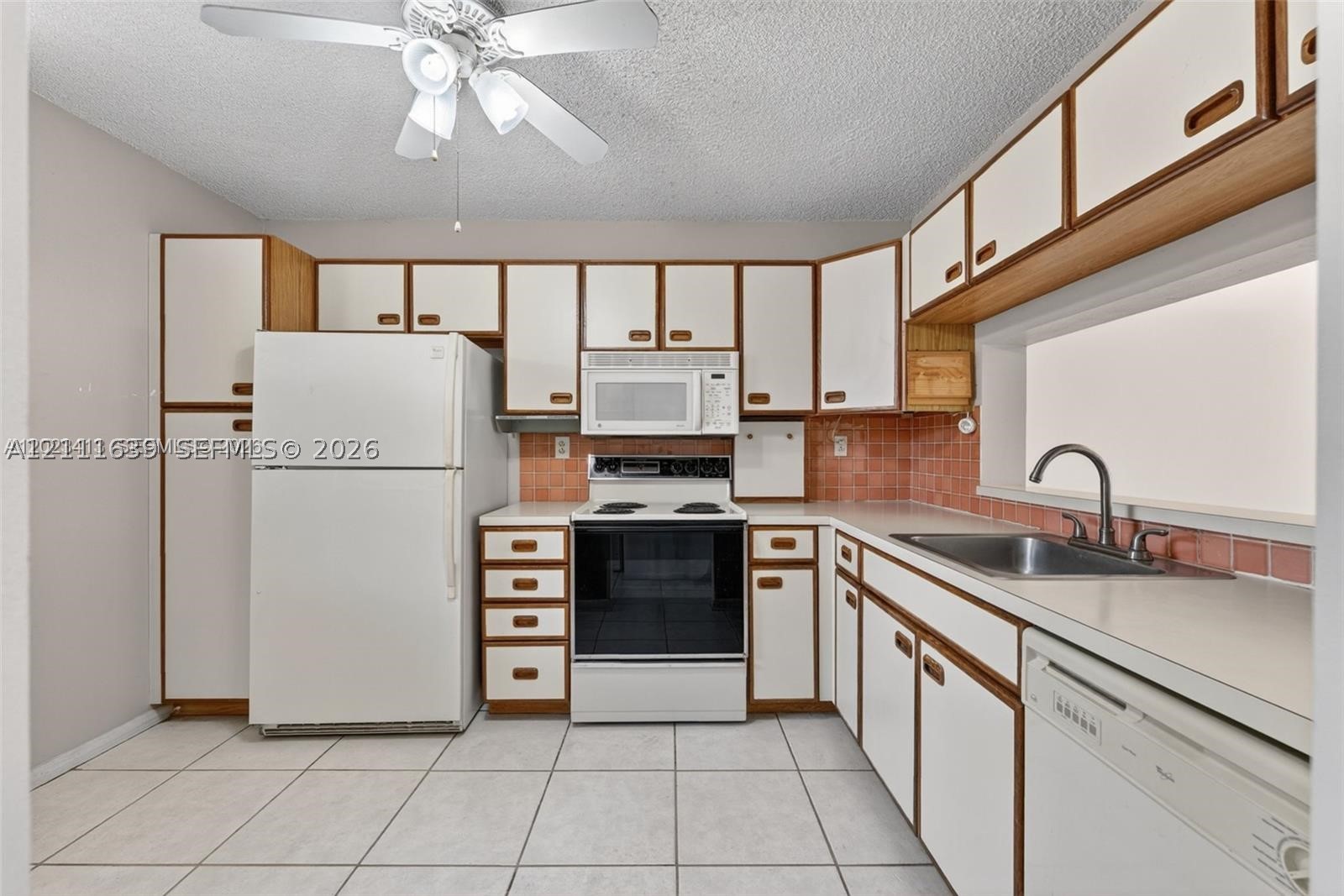 2768 S Carambola Cir S #206, Coconut Creek FL 33066