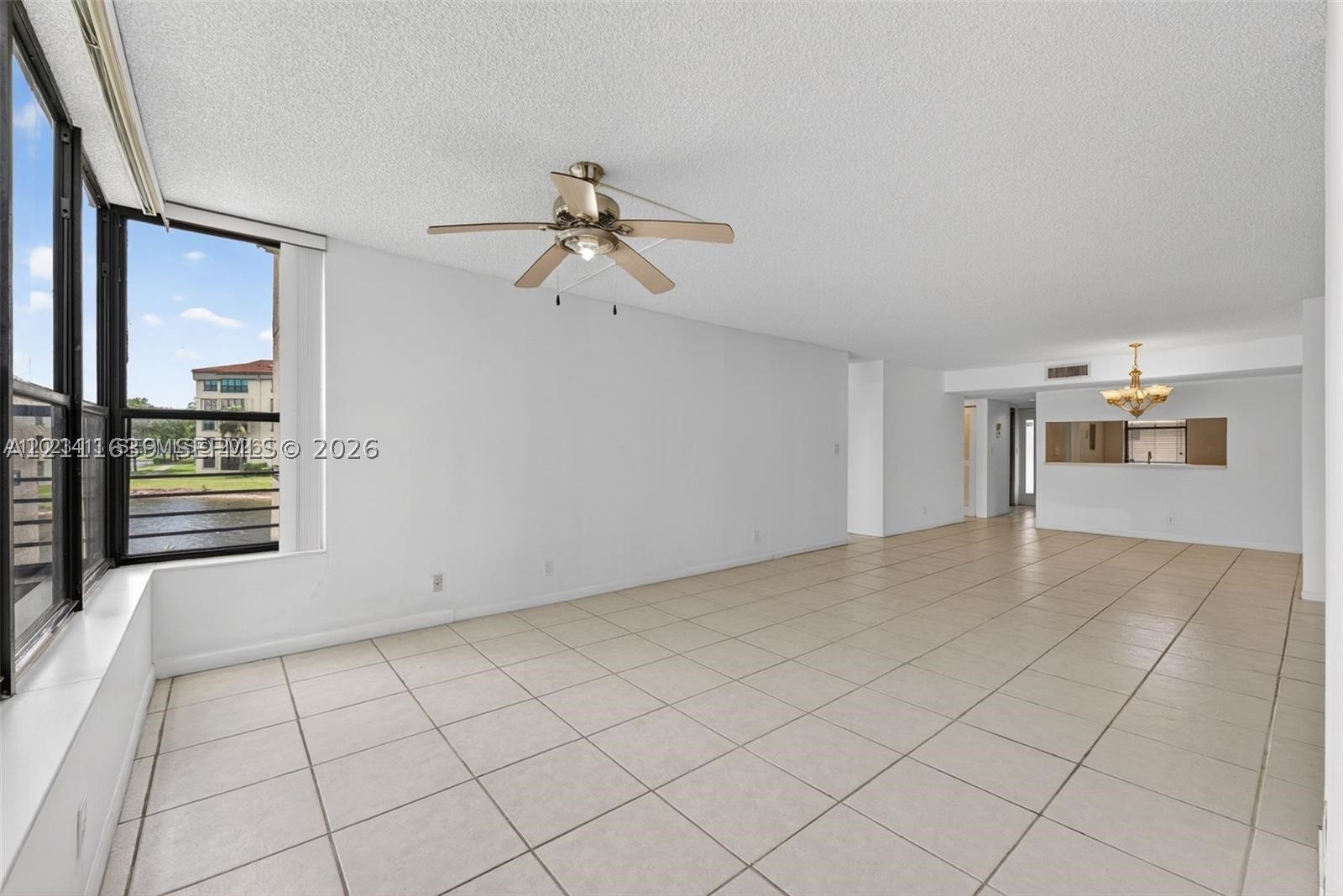 2768 S Carambola Cir S #206, Coconut Creek FL 33066