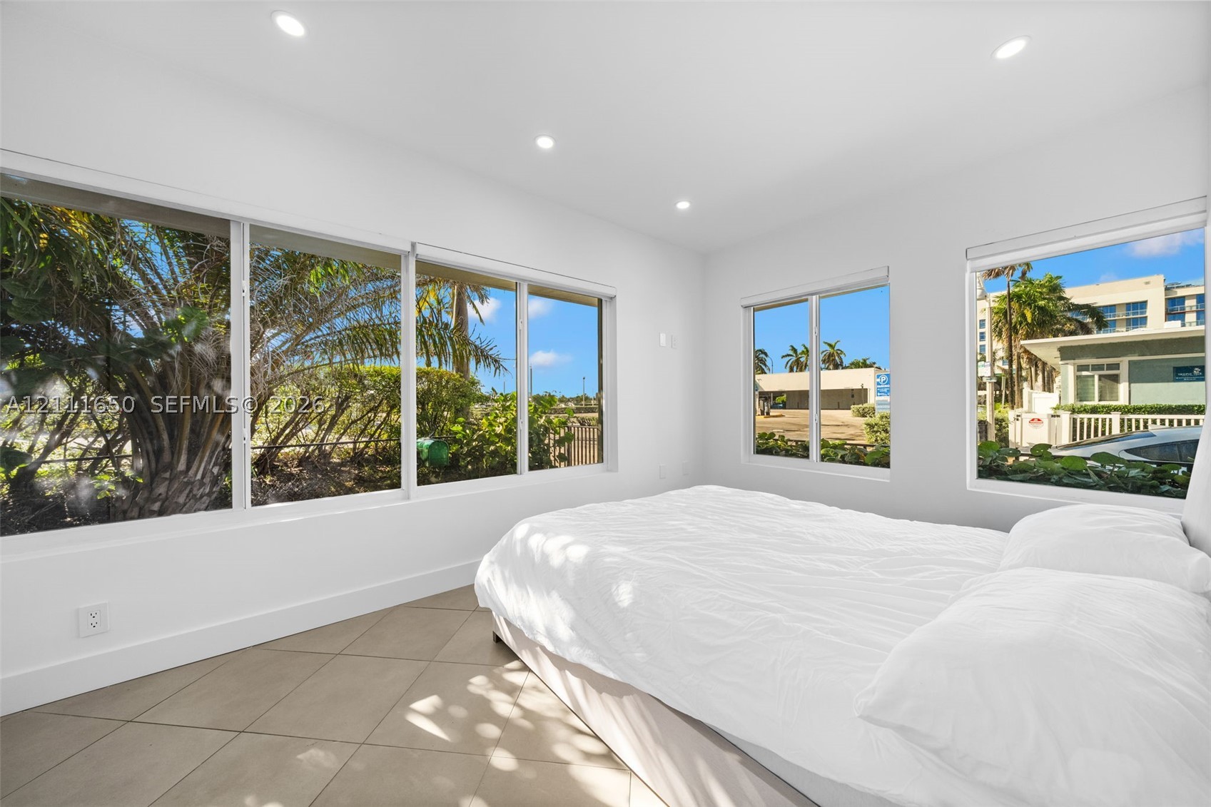 338 Taylor St #1, Hollywood FL 33019