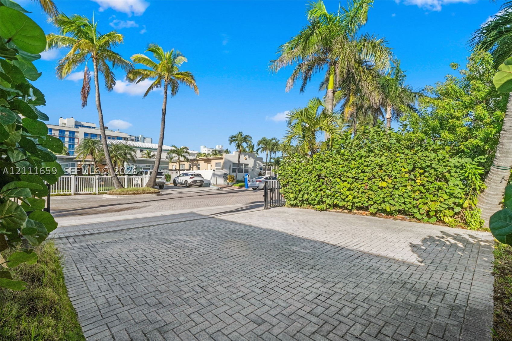 338 Taylor St #2, Hollywood FL 33019