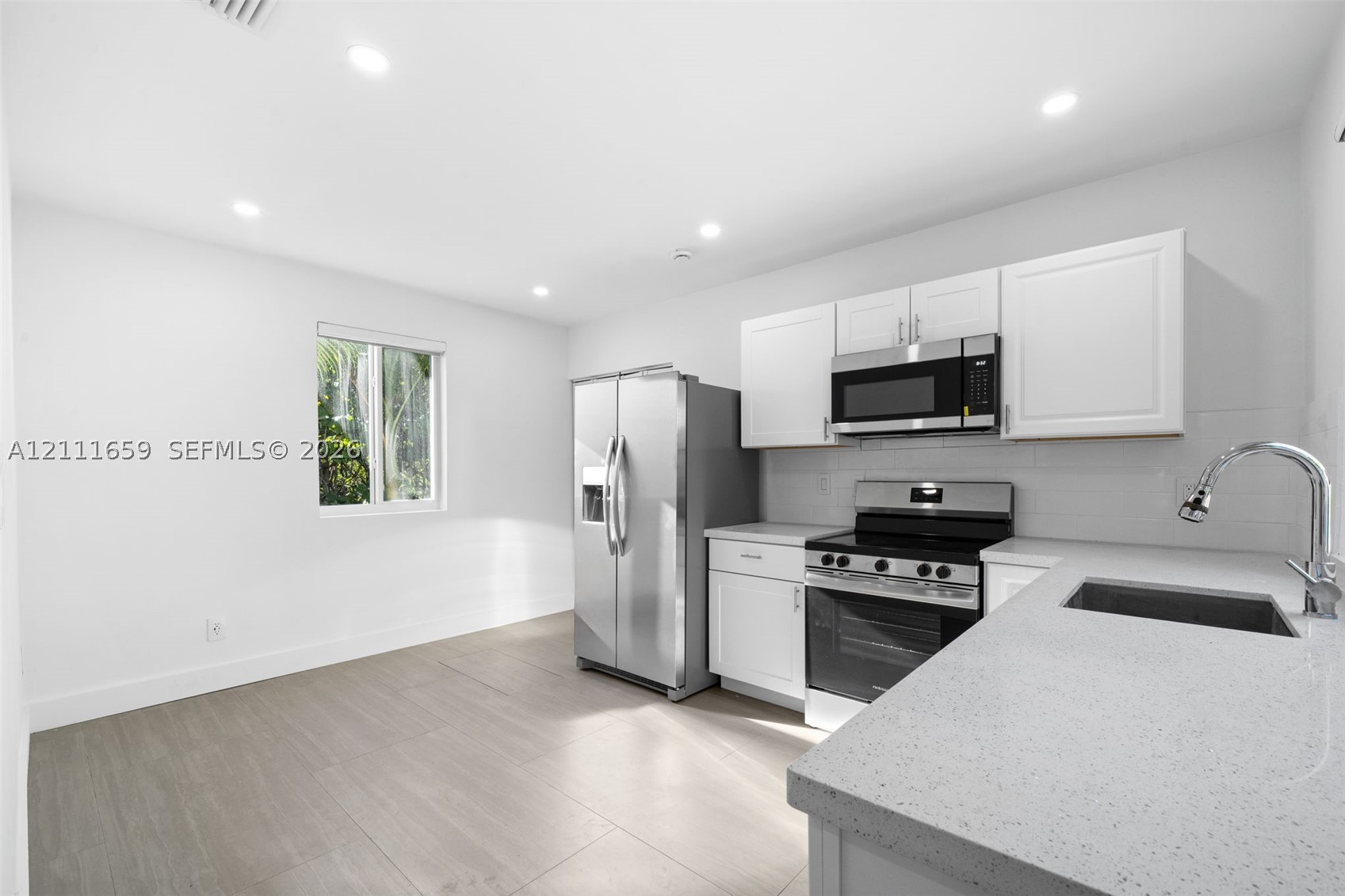 338 Taylor St #2, Hollywood FL 33019