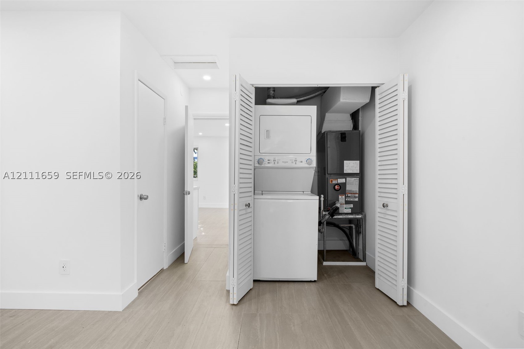338 Taylor St #2, Hollywood FL 33019