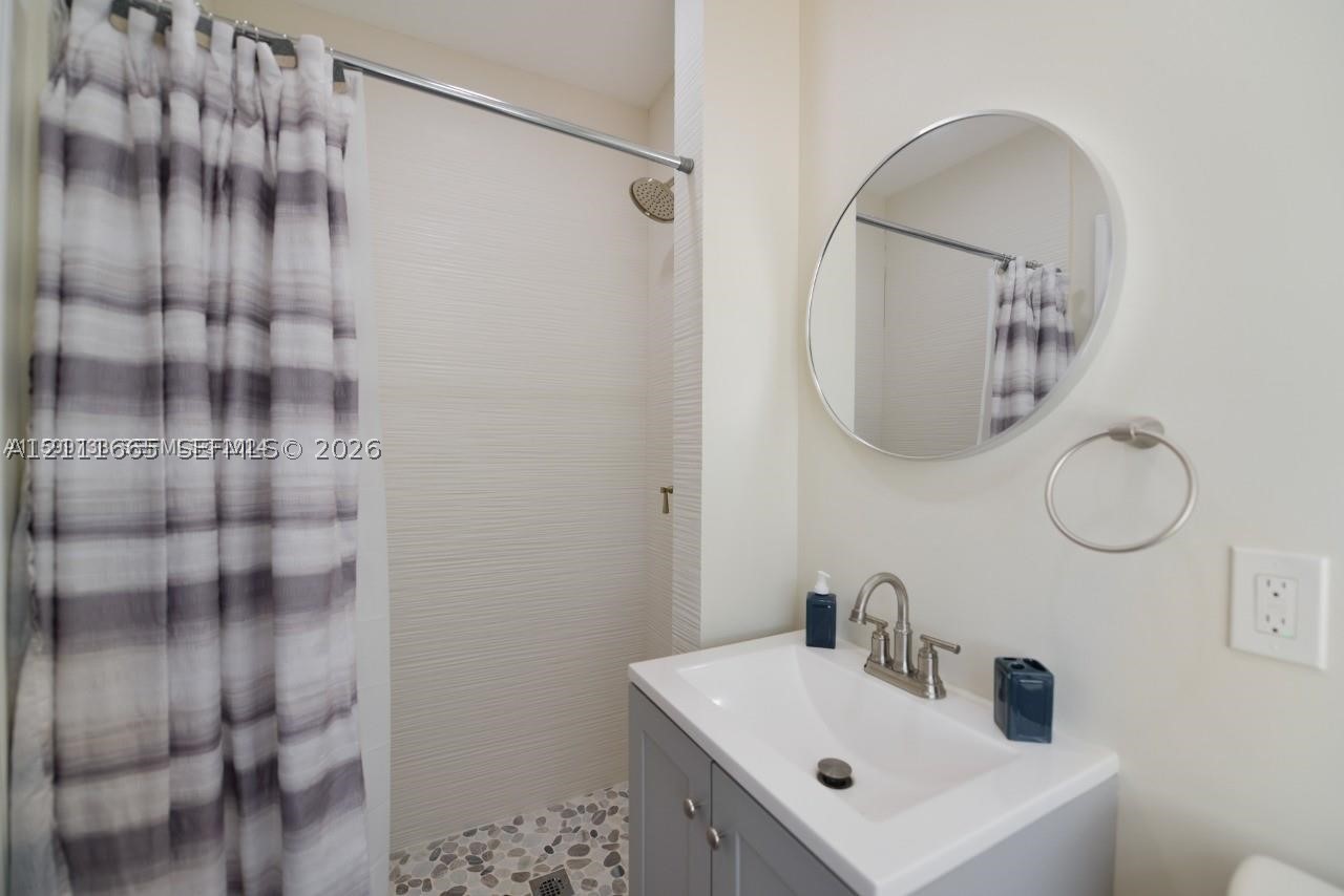 12520 NE Miami Pl #0, North Miami FL 33161