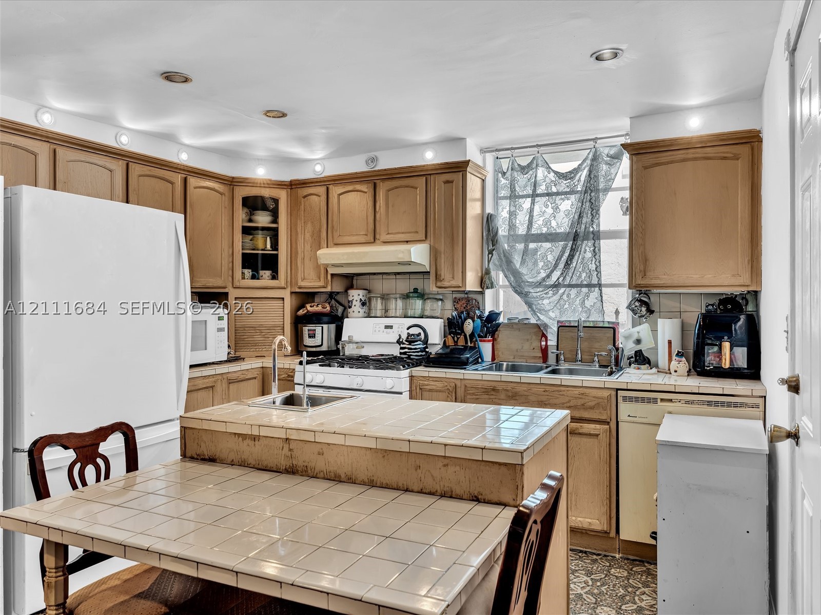 503 12th St #5, Miami Beach FL 33139