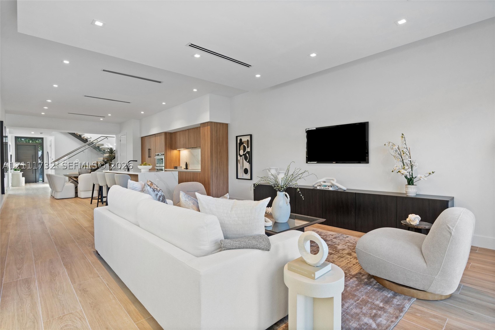 1247 SW 13th Ave, Miami FL 33135