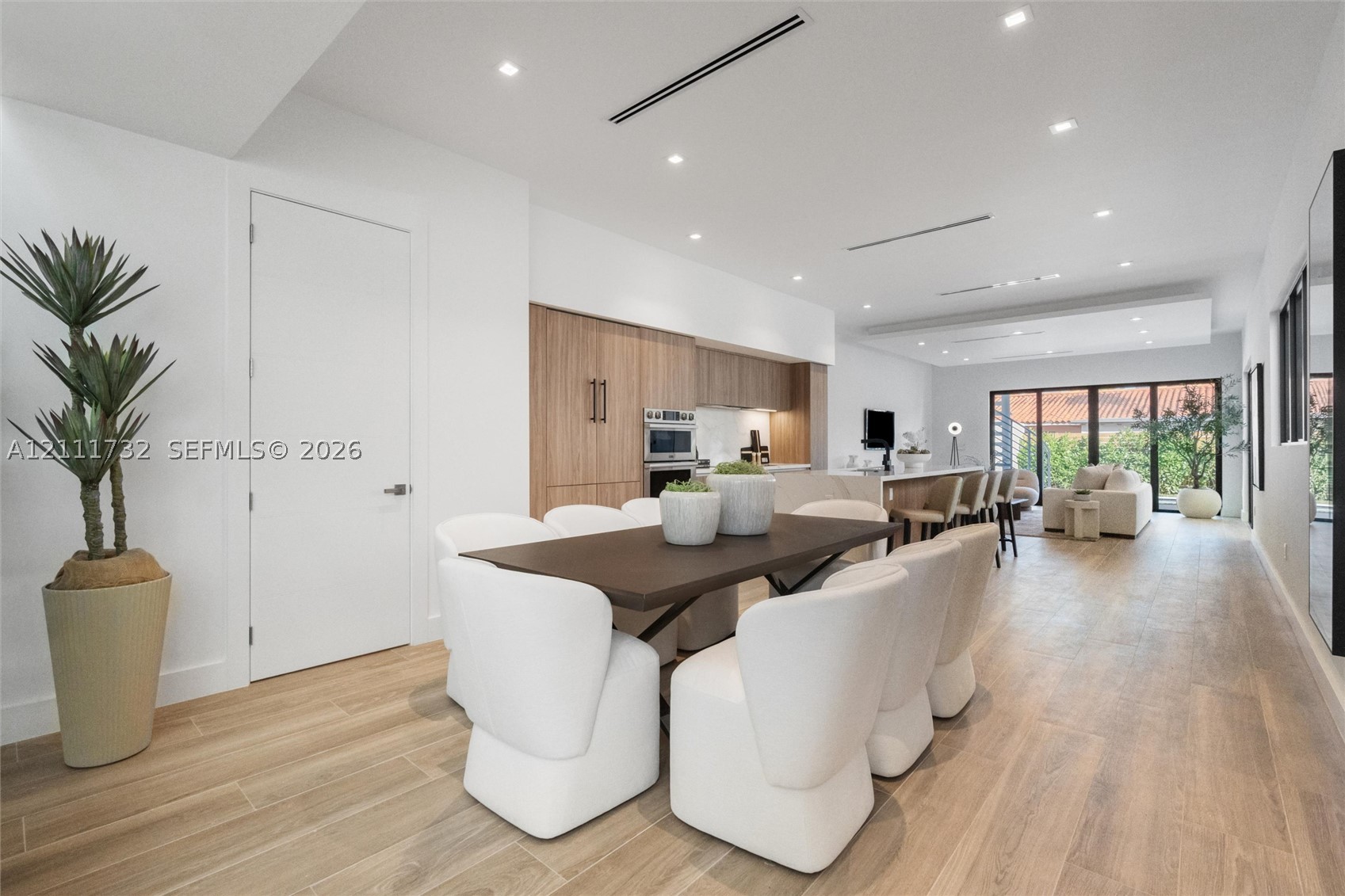1247 SW 13th Ave, Miami FL 33135