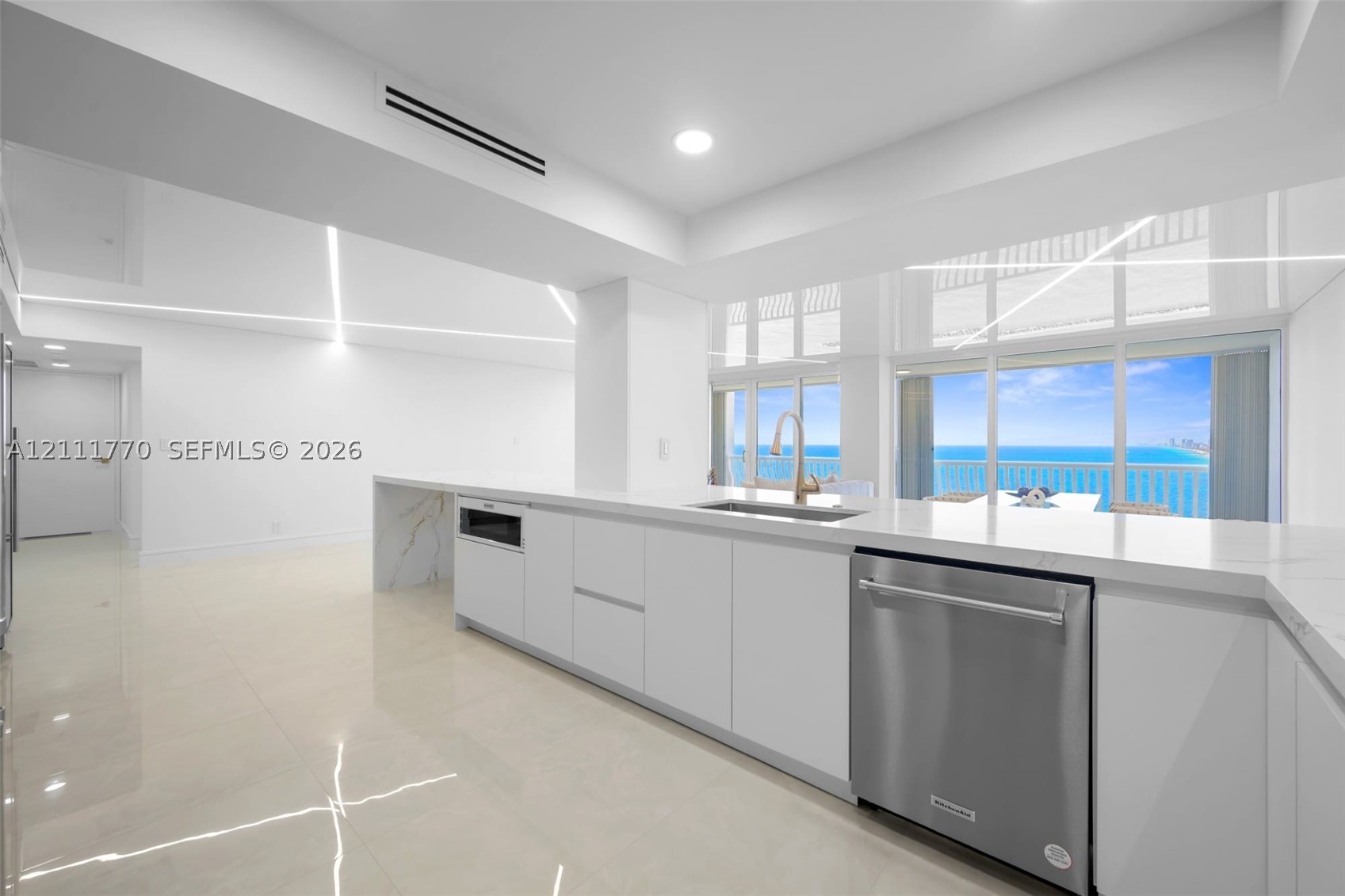 2200 S Ocean Ln #2204, Fort Lauderdale FL 33316