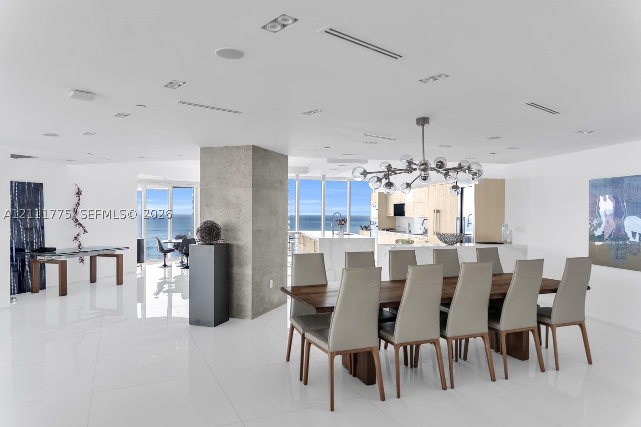 300 S Pointe Dr #3105, Miami Beach FL 33139