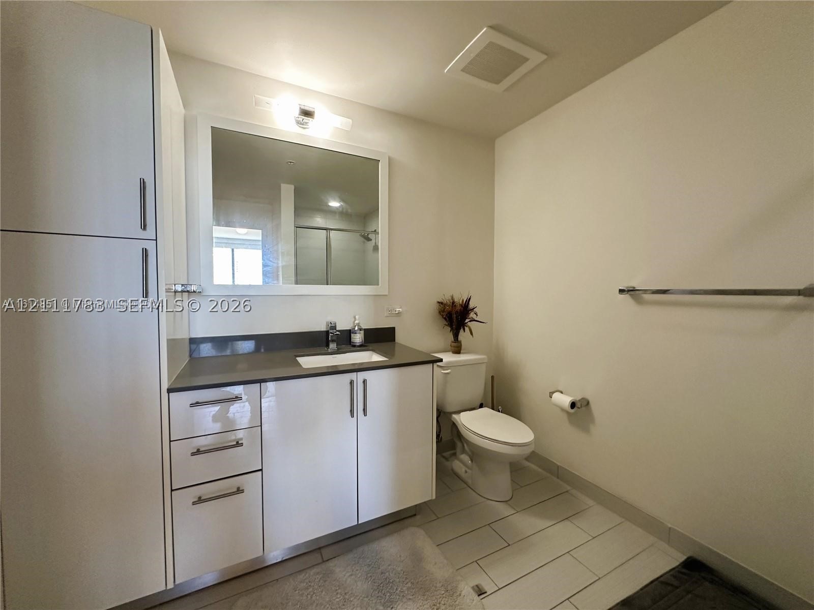 999 SW 1st Ave #2910, Miami FL 33130