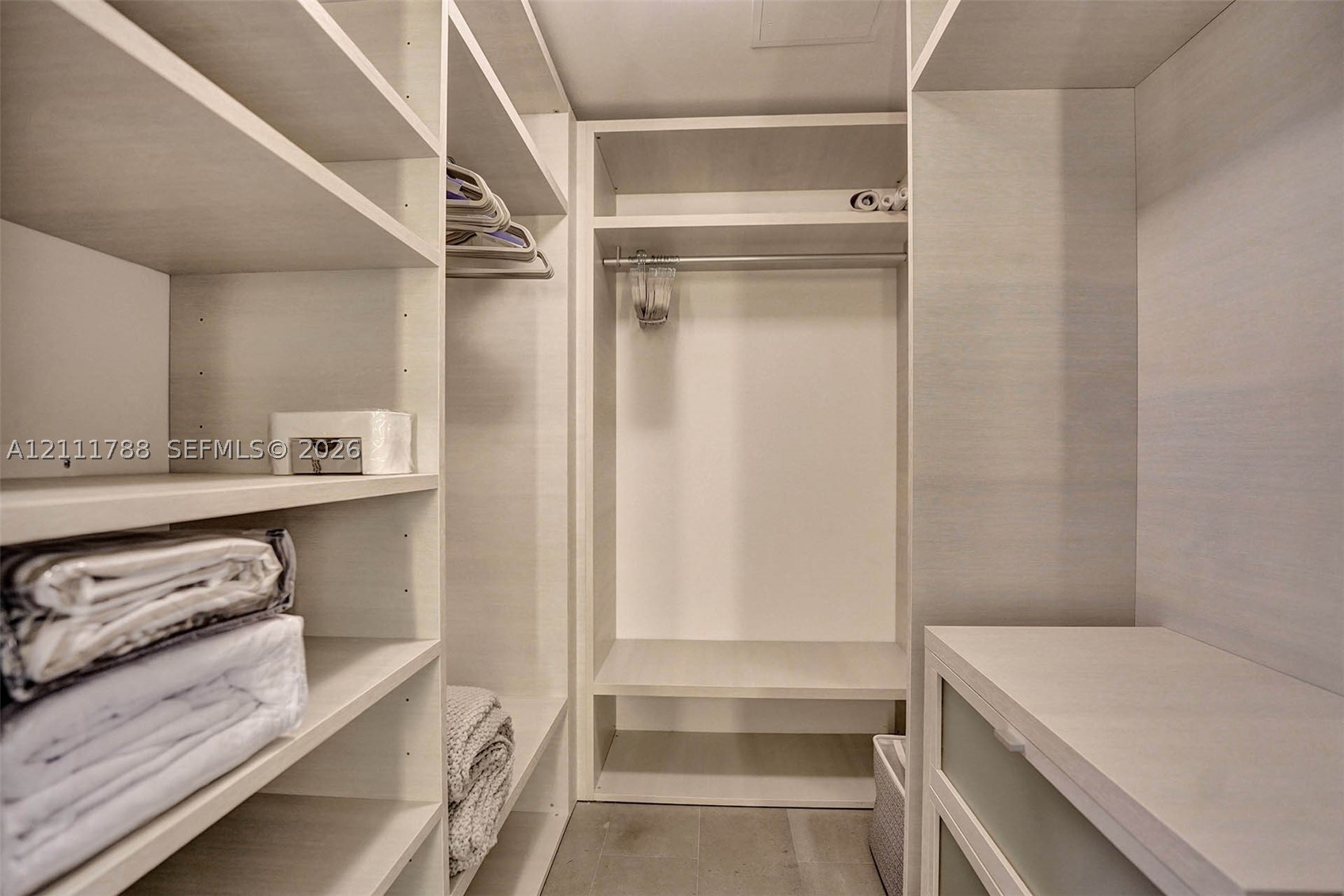 88 SW 7th St #1408, Miami FL 33130