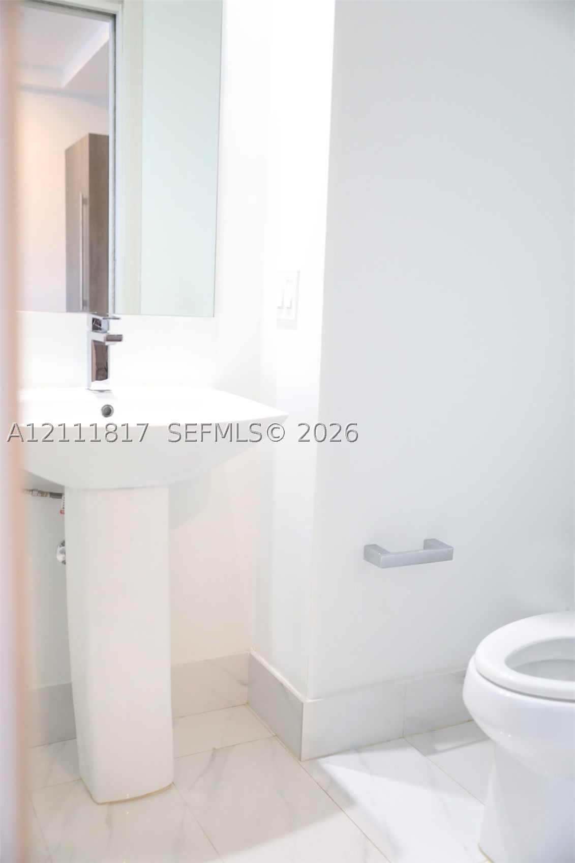 801 S Miami Ave #4907, Miami FL 33130