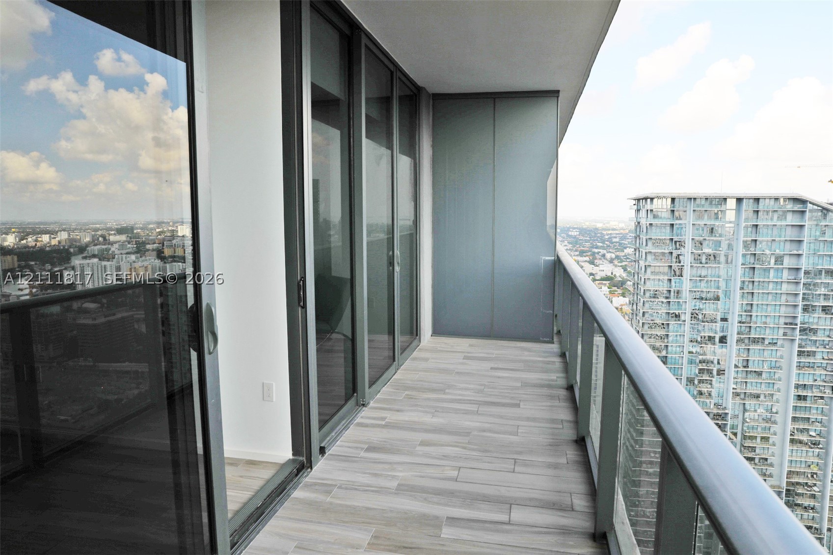 801 S Miami Ave #4907, Miami FL 33130