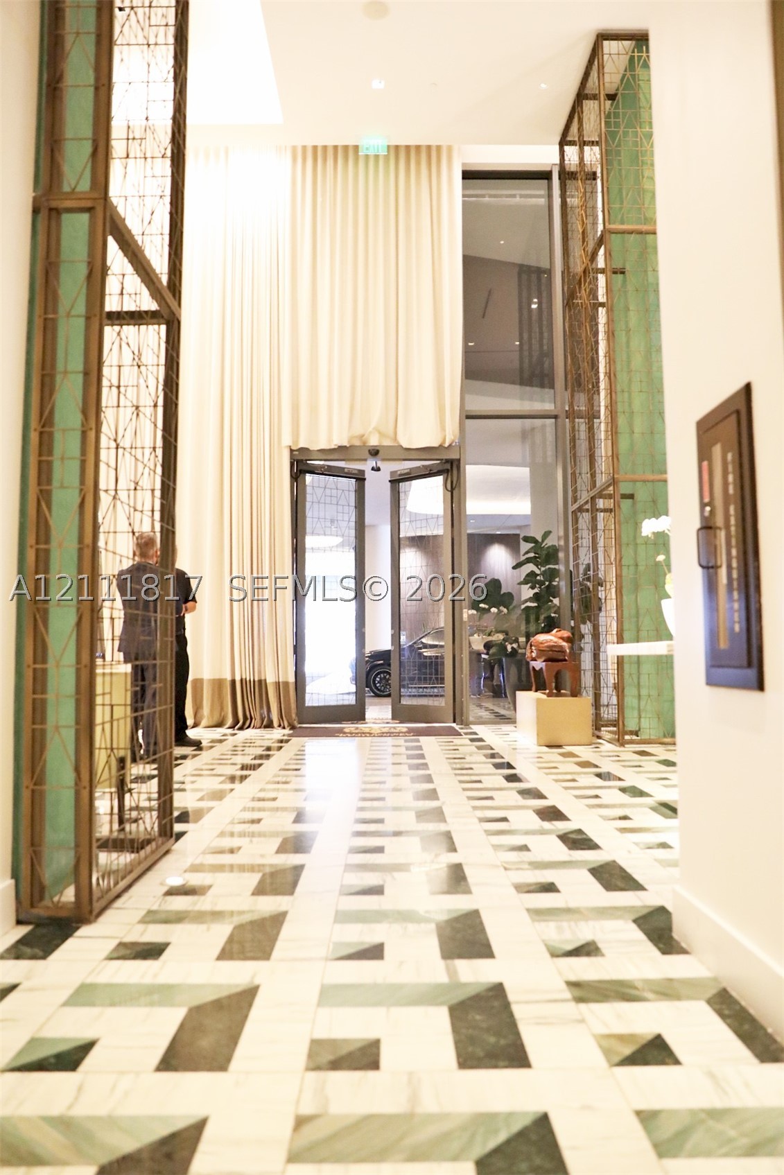 801 S Miami Ave #4907, Miami FL 33130