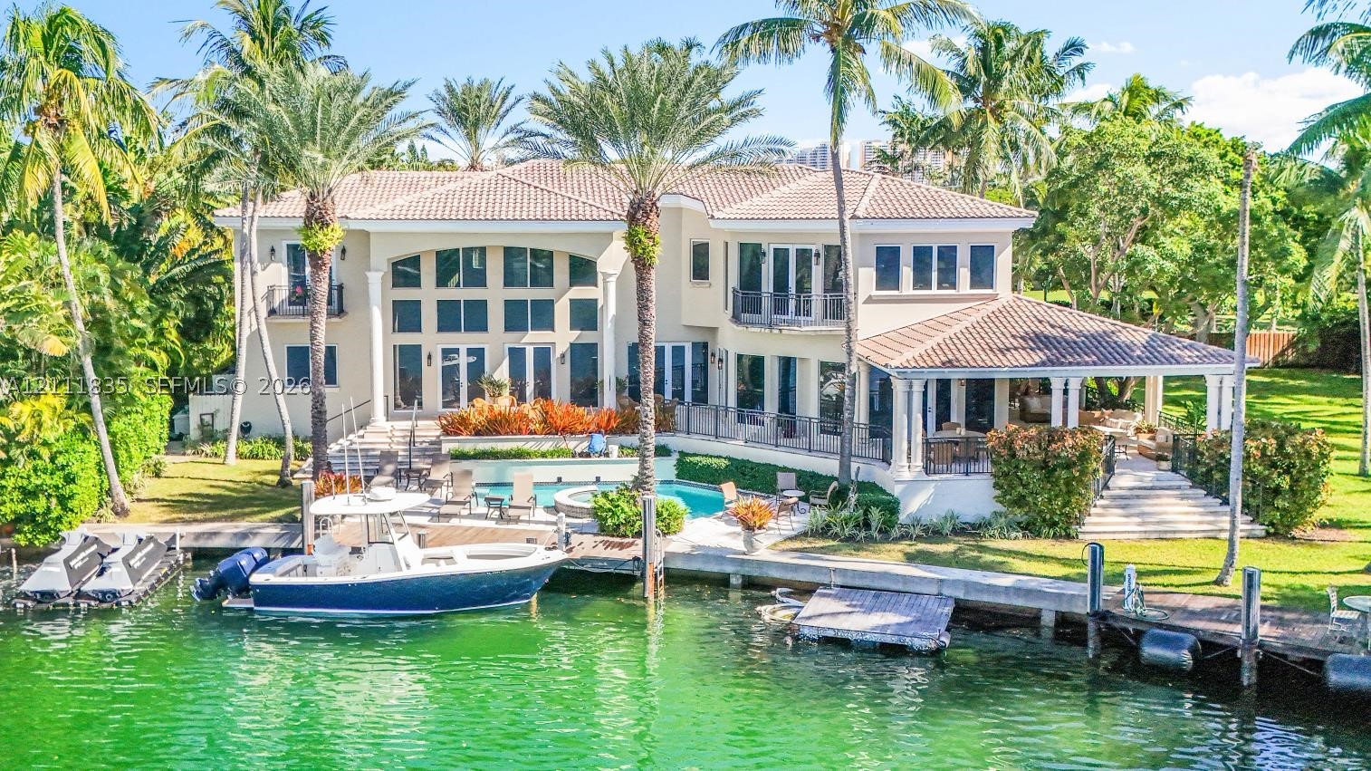 550 Harbor Dr, Key Biscayne FL 33149